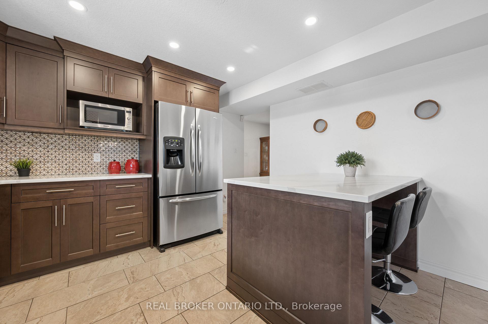Photo 25 of 1049 Sheffield Road, Hamilton, Rural Flamborough — HOMEH