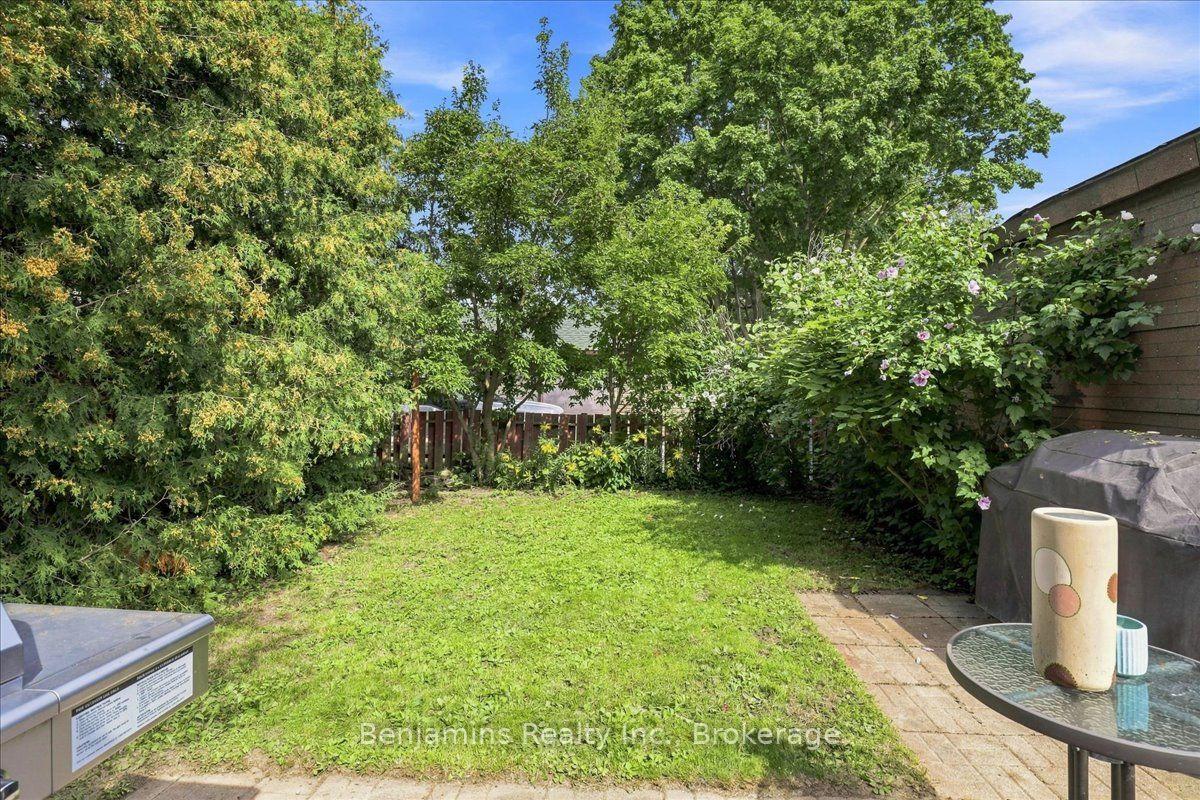 Photo 30 of 406 Duke Street W, Kitchener, Mount Hope Huron Park — HOMEH