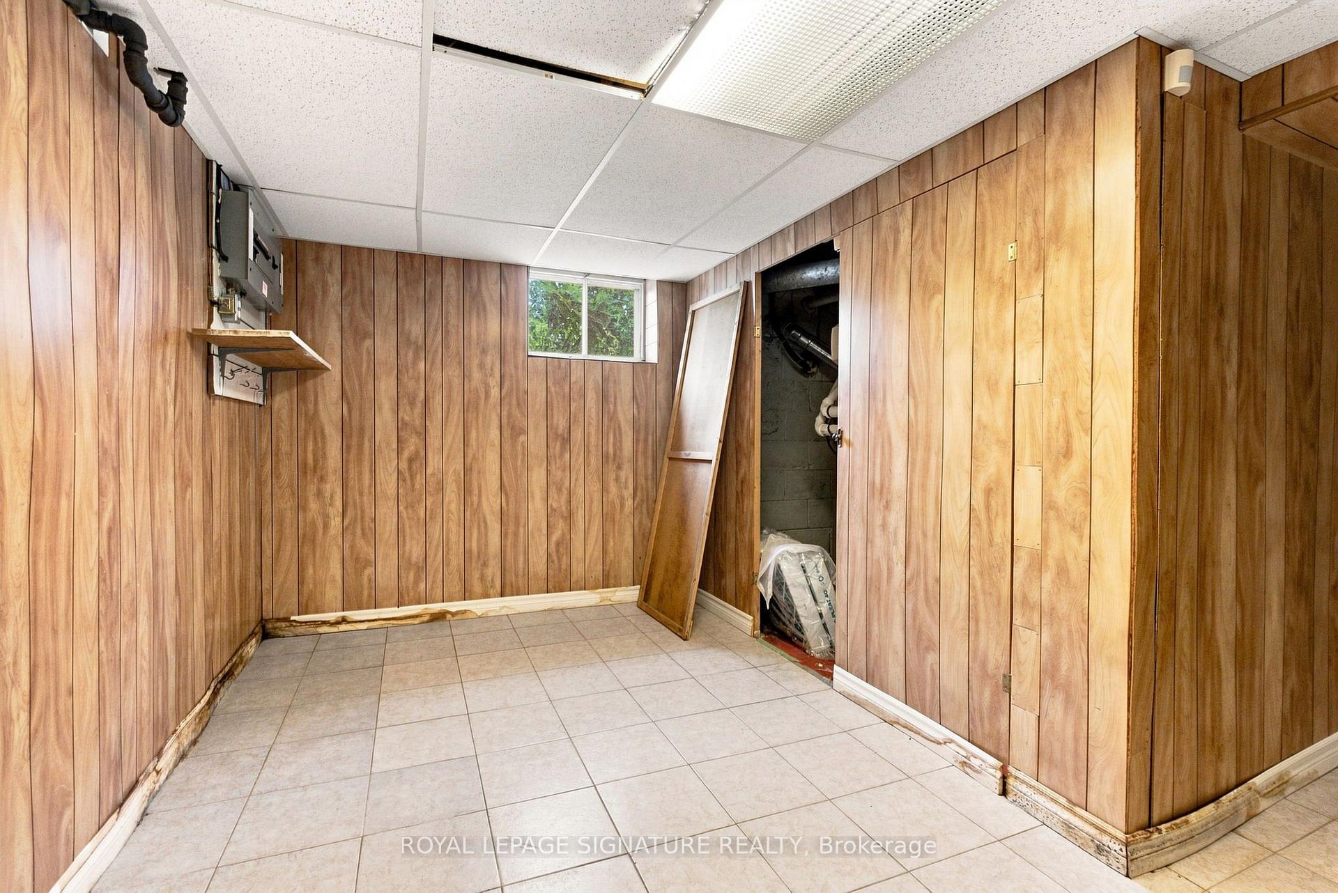 Photo 28 of 1 Dalegrove Crescent, Etobicoke, Eringate-Centennial-West Deane — HOMEH