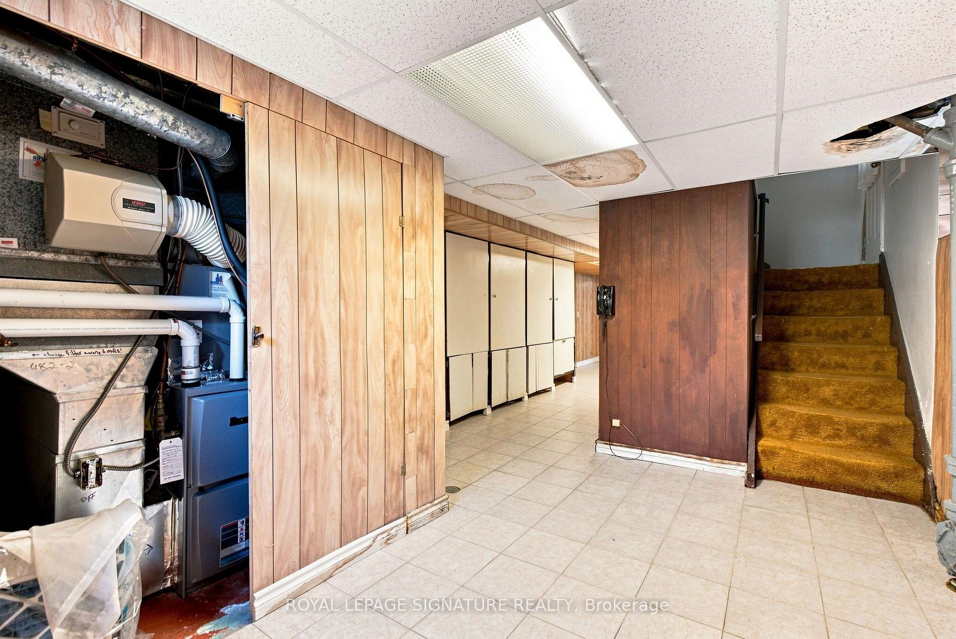Photo 29 of 1 Dalegrove Crescent, Etobicoke, Eringate-Centennial-West Deane — HOMEH