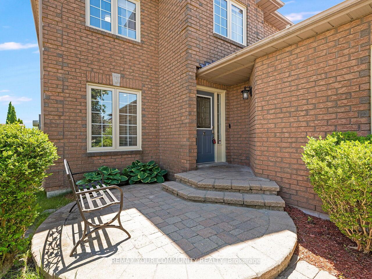 Photo 3 of 117 Apple Blossom Boulevard, Clarington, Bowmanville — HOMEH