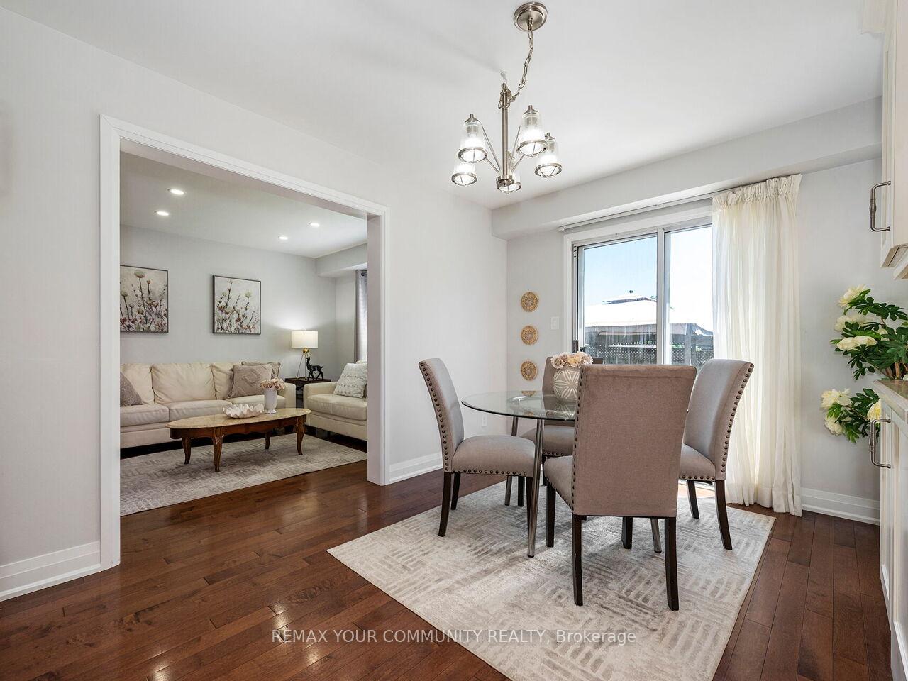 Photo 11 of 117 Apple Blossom Boulevard, Clarington, Bowmanville — HOMEH