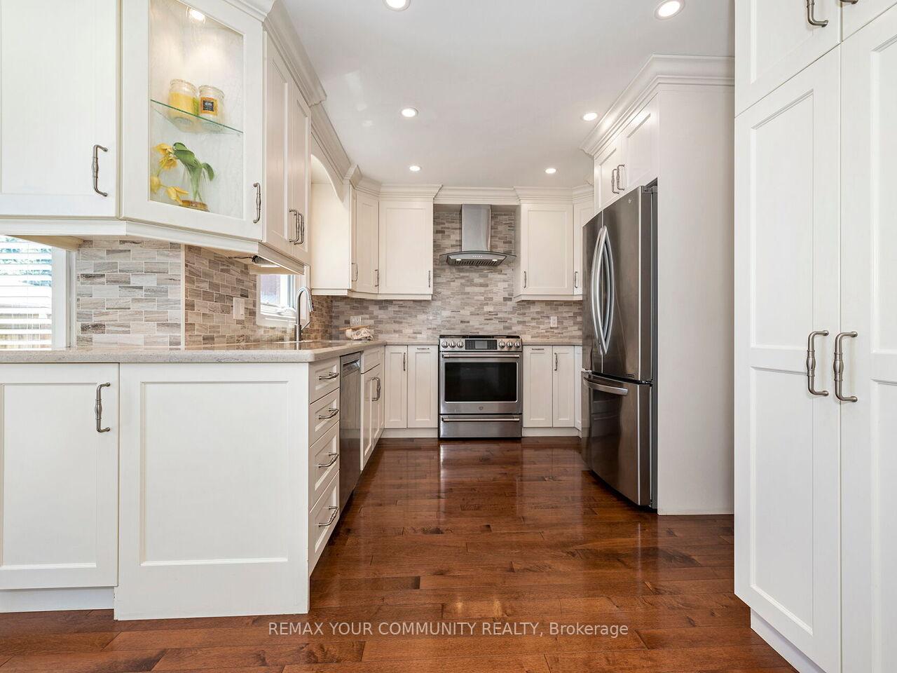 Photo 13 of 117 Apple Blossom Boulevard, Clarington, Bowmanville — HOMEH