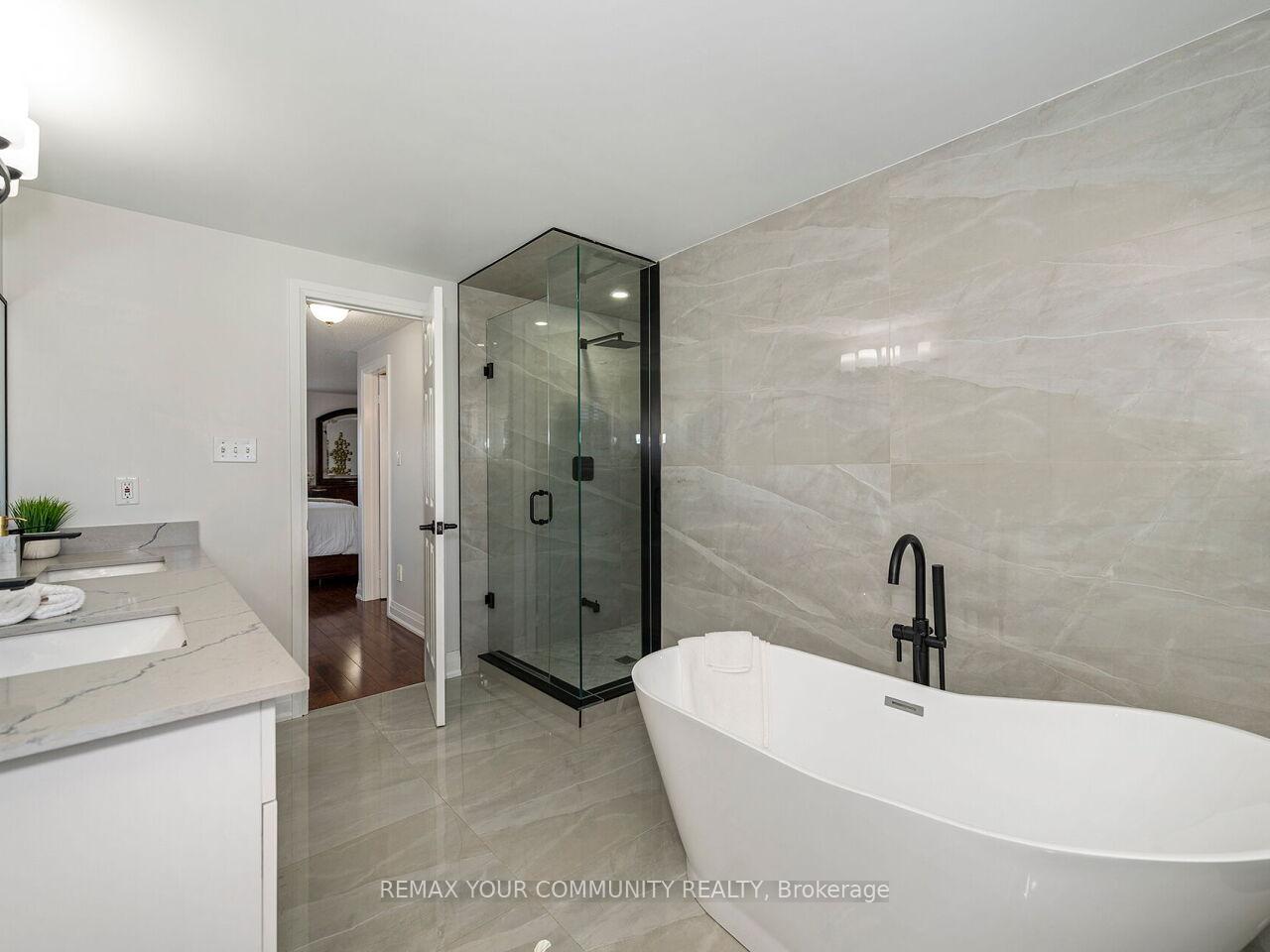 Photo 32 of 117 Apple Blossom Boulevard, Clarington, Bowmanville — HOMEH