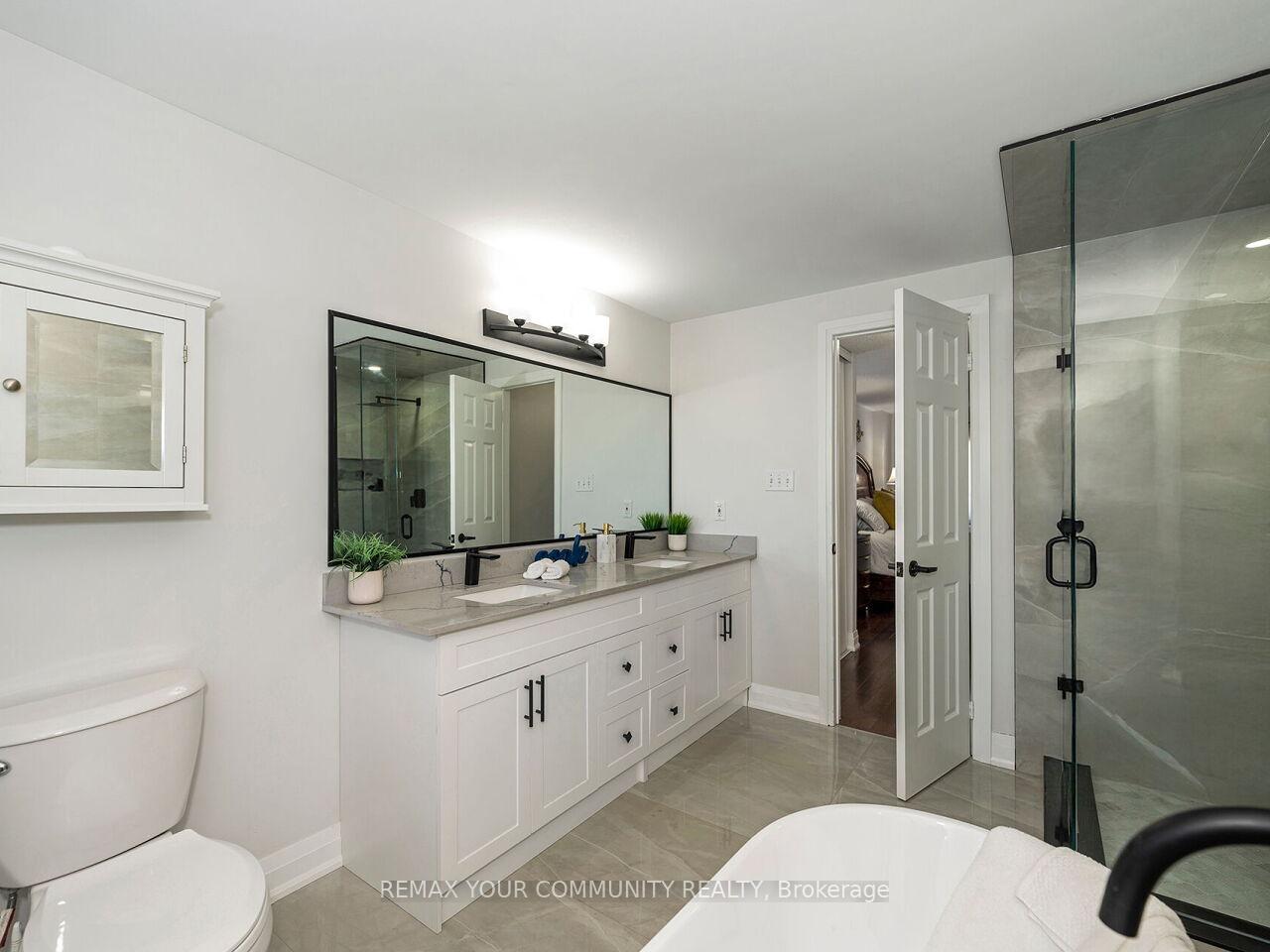 Photo 33 of 117 Apple Blossom Boulevard, Clarington, Bowmanville — HOMEH