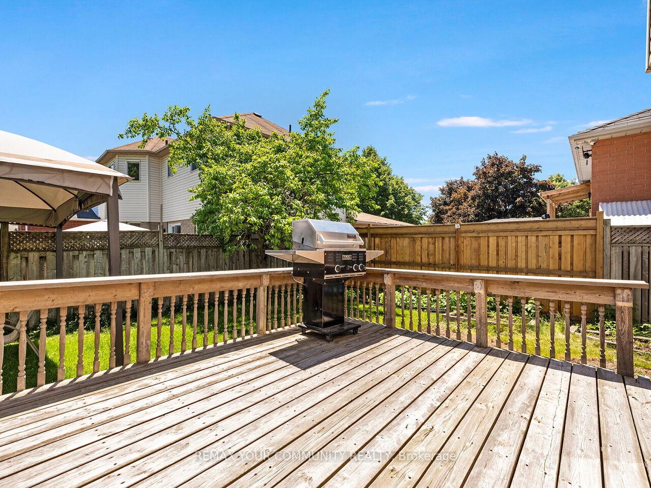 Photo 46 of 117 Apple Blossom Boulevard, Clarington, Bowmanville — HOMEH
