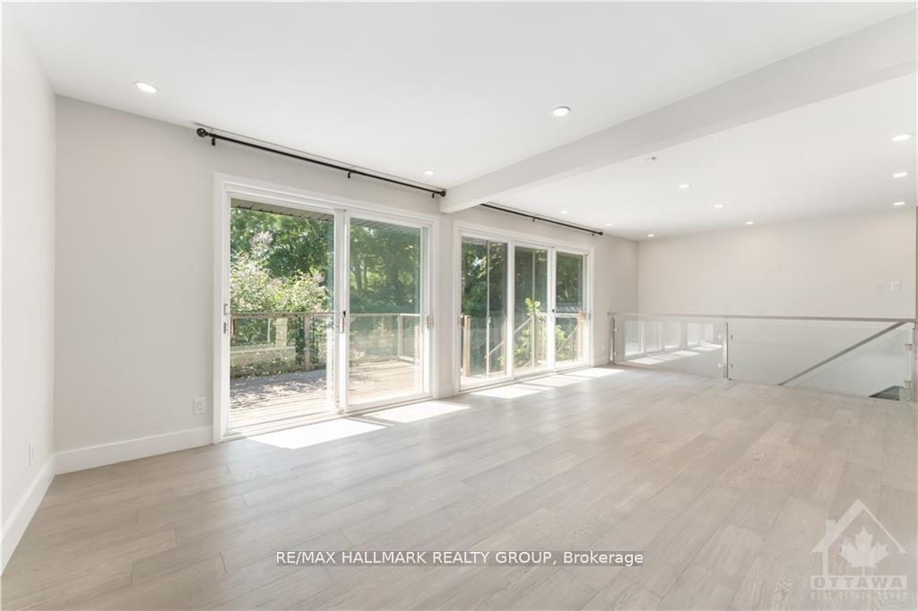 Photo 9 of 41 Cedar Road, Ottawa, Rothwell Heights — HOMEH