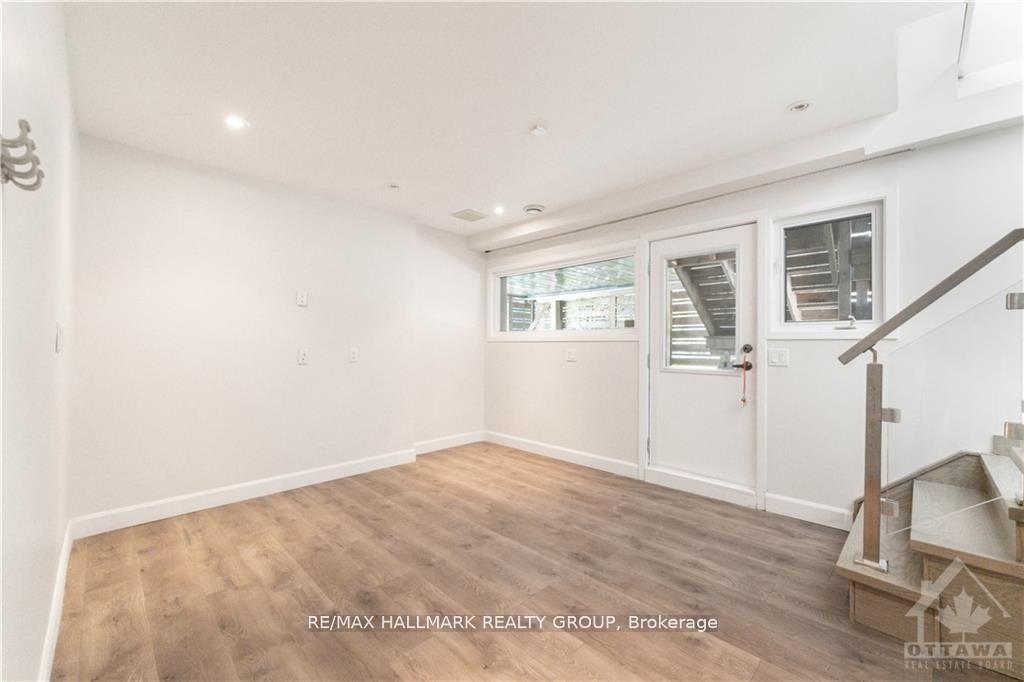 Photo 21 of 41 Cedar Road, Ottawa, Rothwell Heights — HOMEH