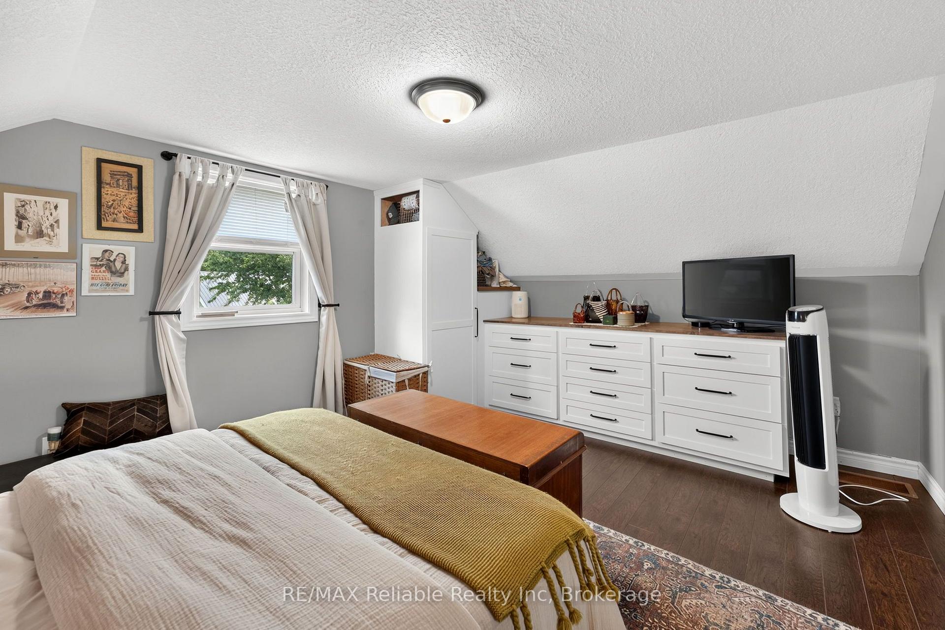 Photo 30 of 46 Harpurhey Road, Huron East, Harpurhey Village — HOMEH