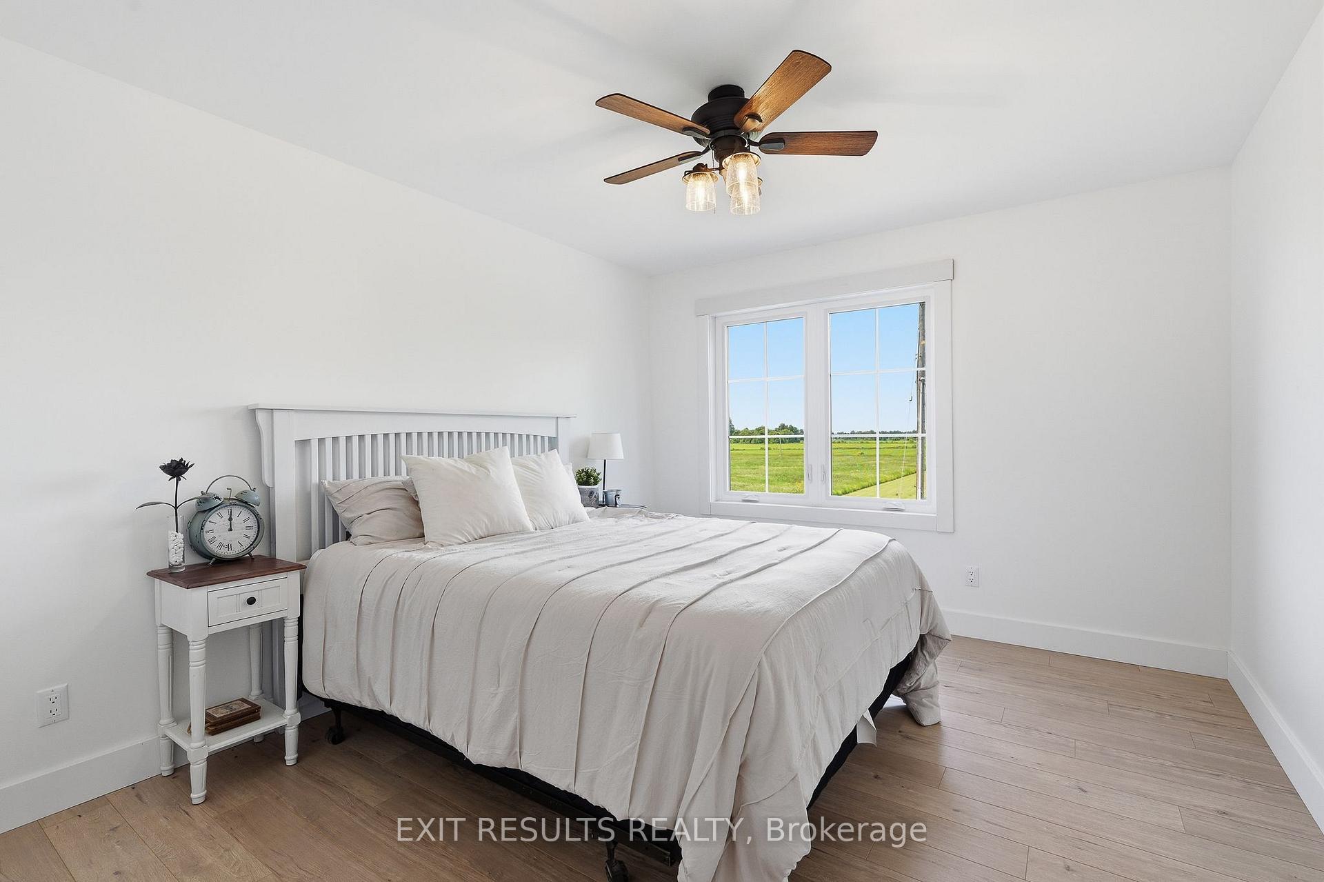 Photo 20 of 2083 Groves Road, Russell, Russell Twp — HOMEH