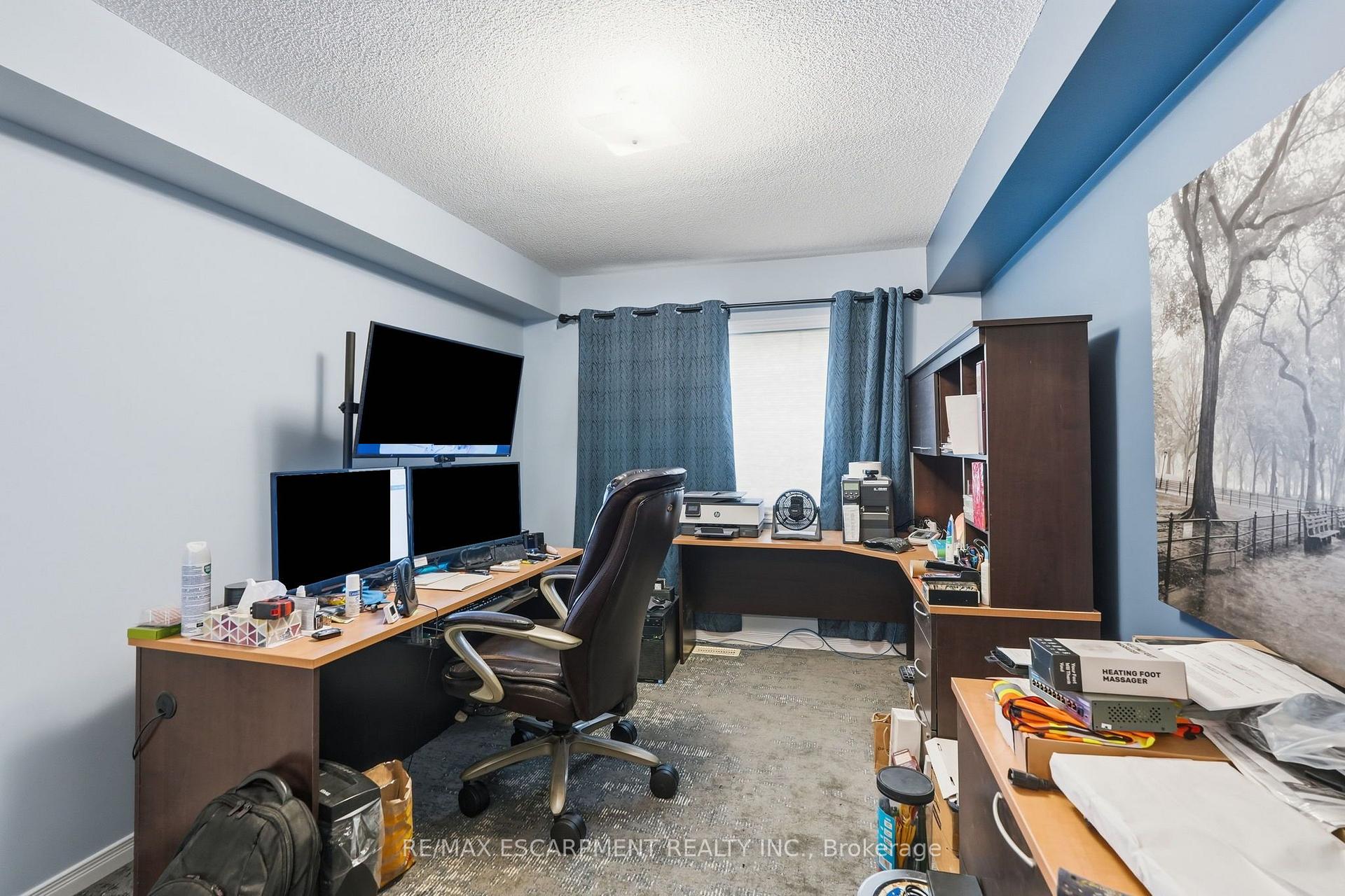 Photo 17 of Unit 2, 222 Fellowes Crescent, Hamilton, Waterdown — HOMEH