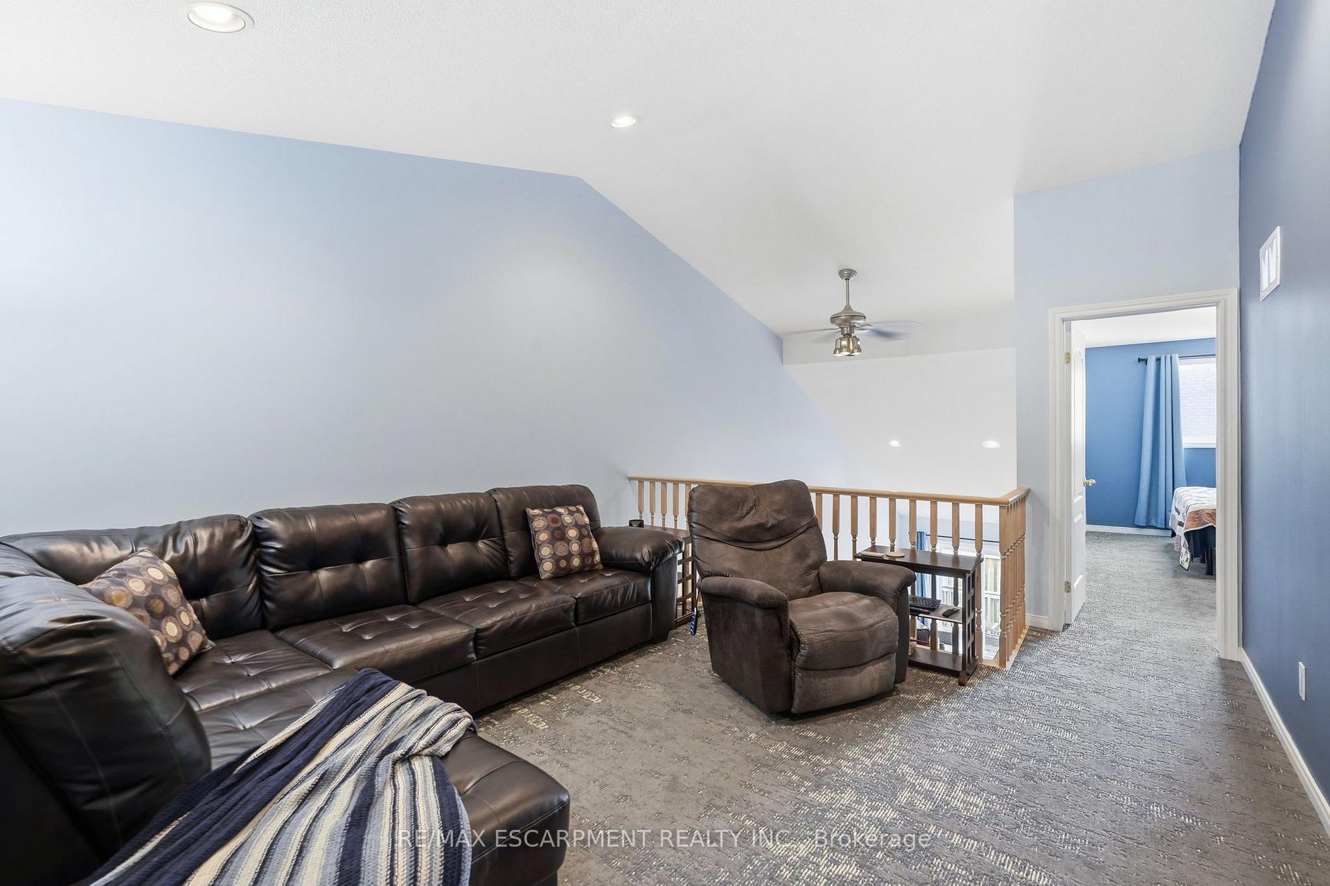Photo 22 of Unit 2, 222 Fellowes Crescent, Hamilton, Waterdown — HOMEH