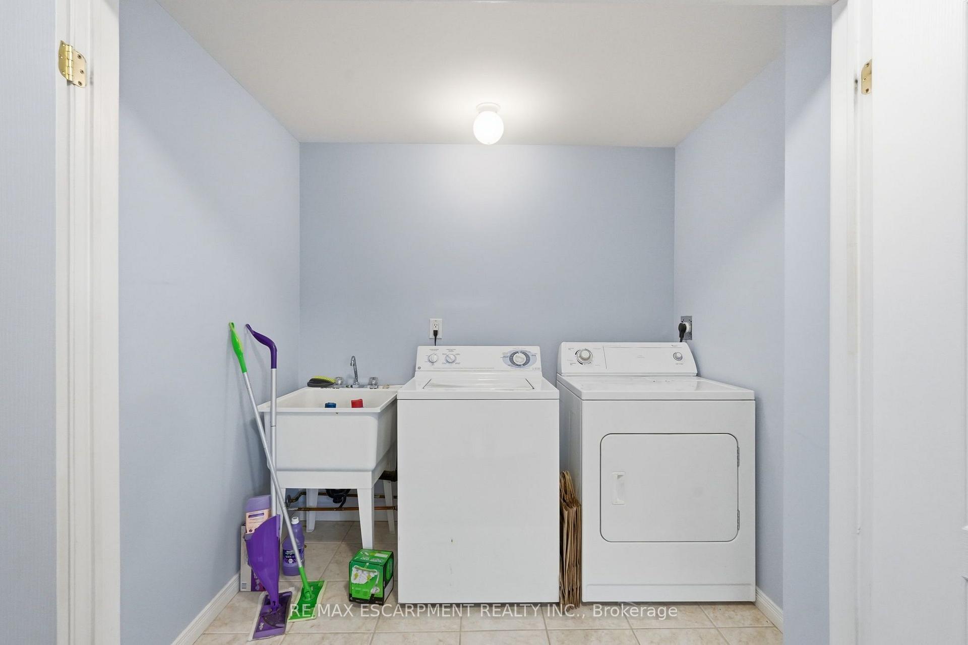 Photo 26 of Unit 2, 222 Fellowes Crescent, Hamilton, Waterdown — HOMEH