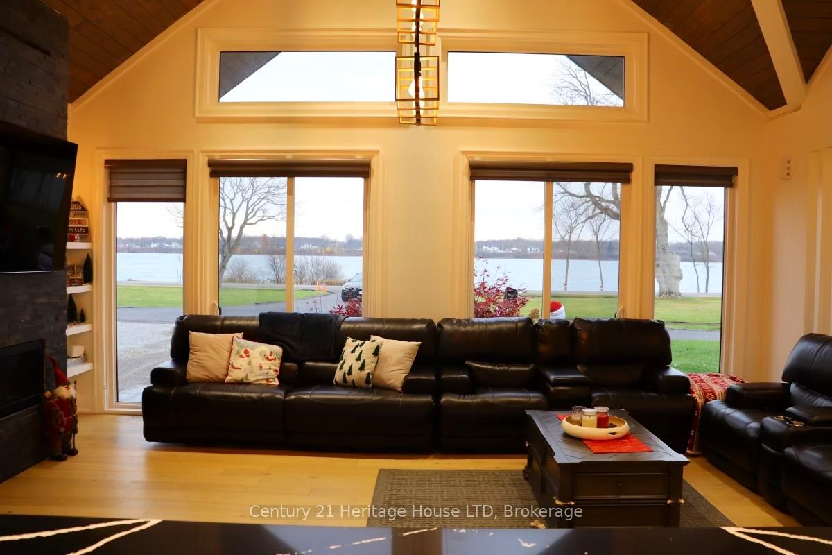Photo 32 of 9785 Niagara River Parkway, Niagara Falls, Lyons Creek — HOMEH