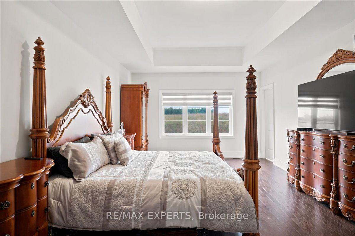 Photo 16 of 30 Midmorning Road, Brampton, Northwest Brampton — HOMEH