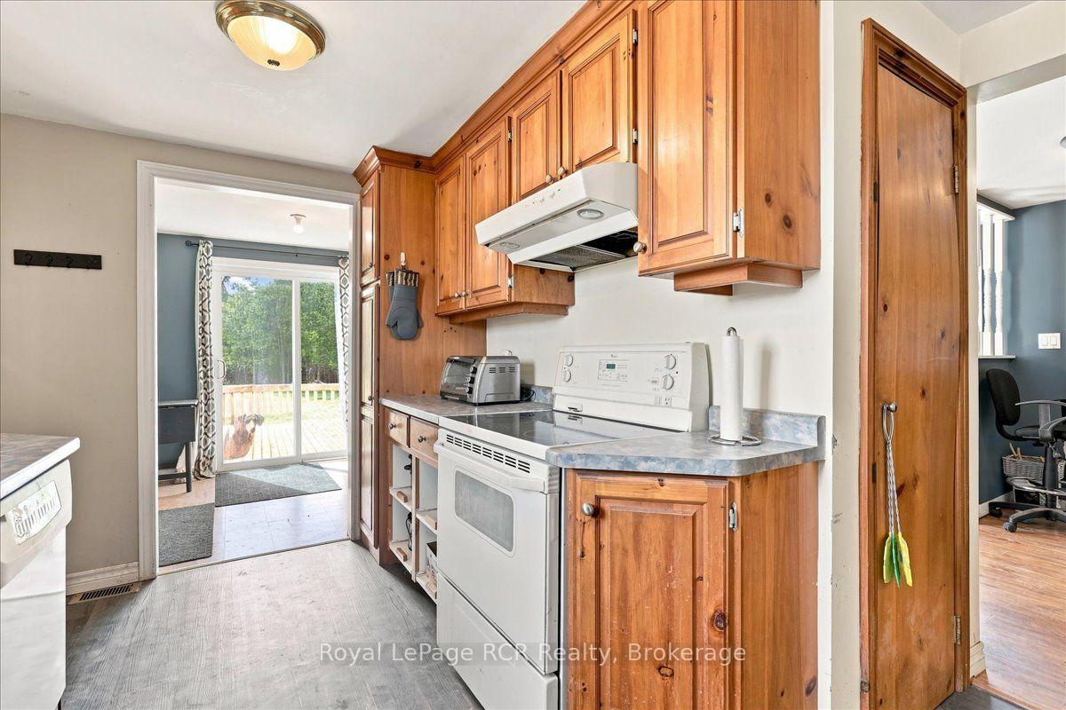 Photo 15 of 151601 Southgate Sideroad 15, Southgate — HOMEH