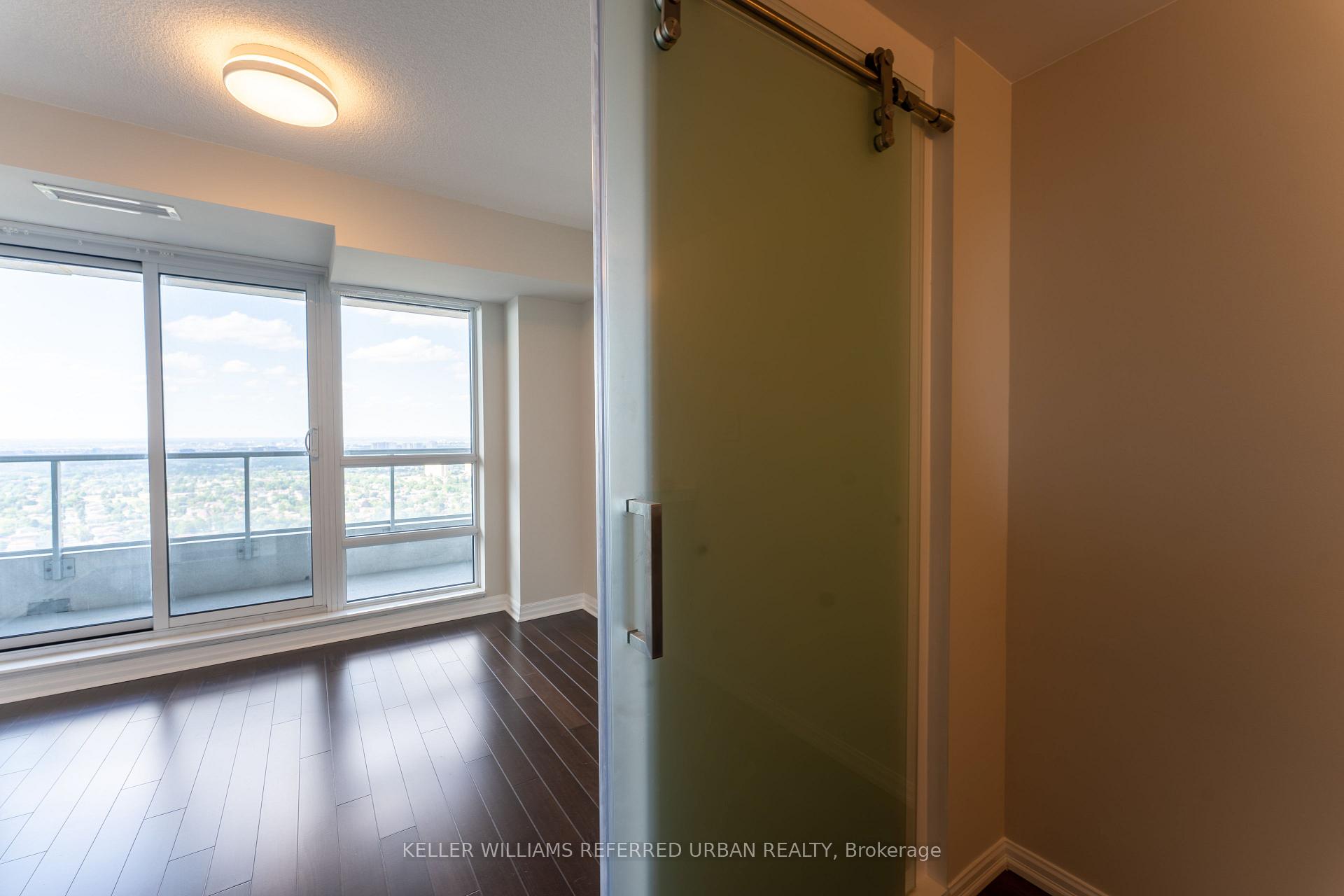 Photo 10 of Unit 3807, 2015 Sheppard Avenue E, North York, Henry Farm — HOMEH