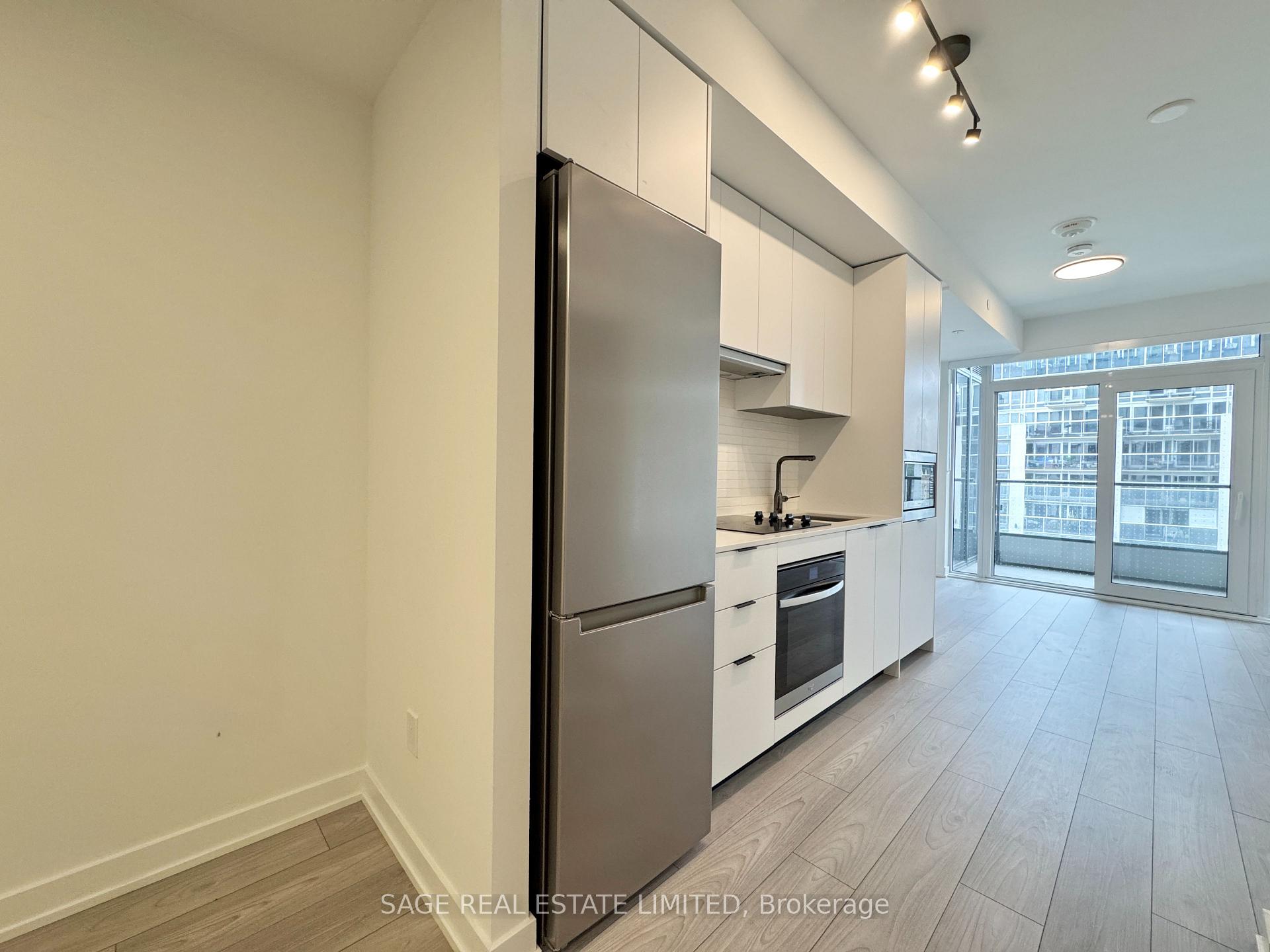 Photo 5 of Unit 433, 1007 The Queensway, Etobicoke, Islington-City Centre West — HOMEH