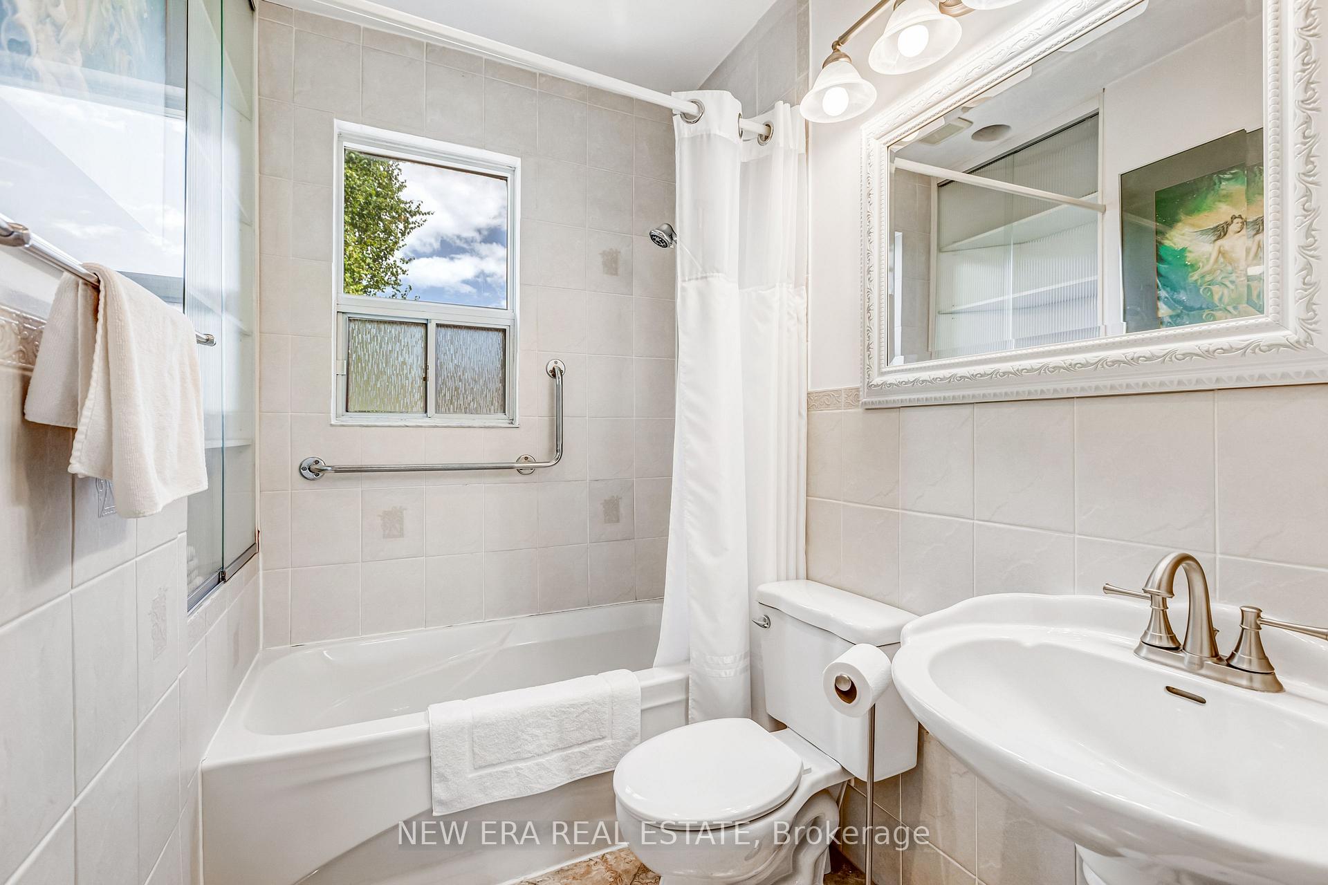 Photo 49 of 393 Ossington Avenue, Toronto, Trinity-Bellwoods — HOMEH