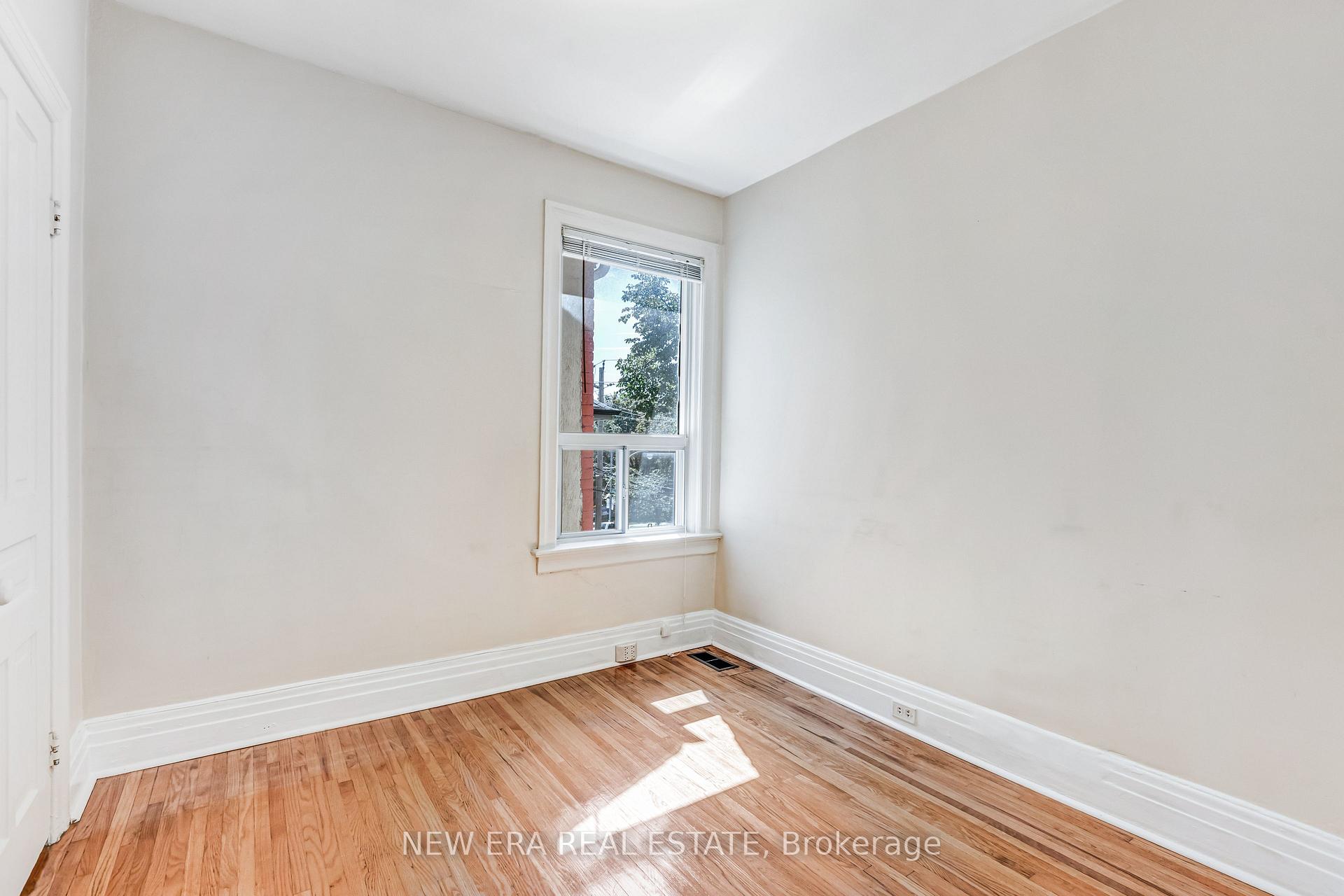 Photo 51 of 393 Ossington Avenue, Toronto, Trinity-Bellwoods — HOMEH