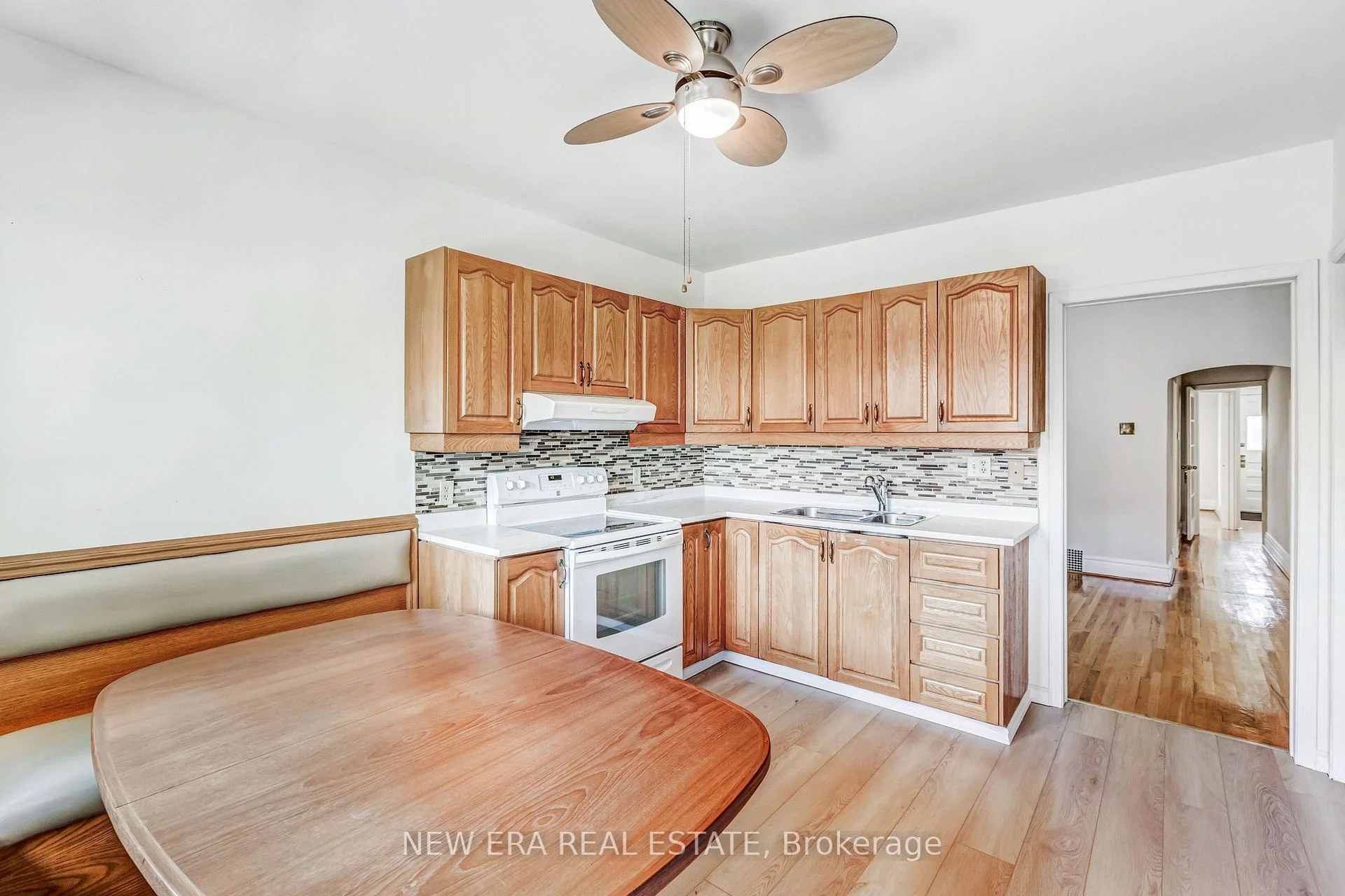 Photo 30 of 393 Ossington Avenue, Toronto, Trinity-Bellwoods — HOMEH