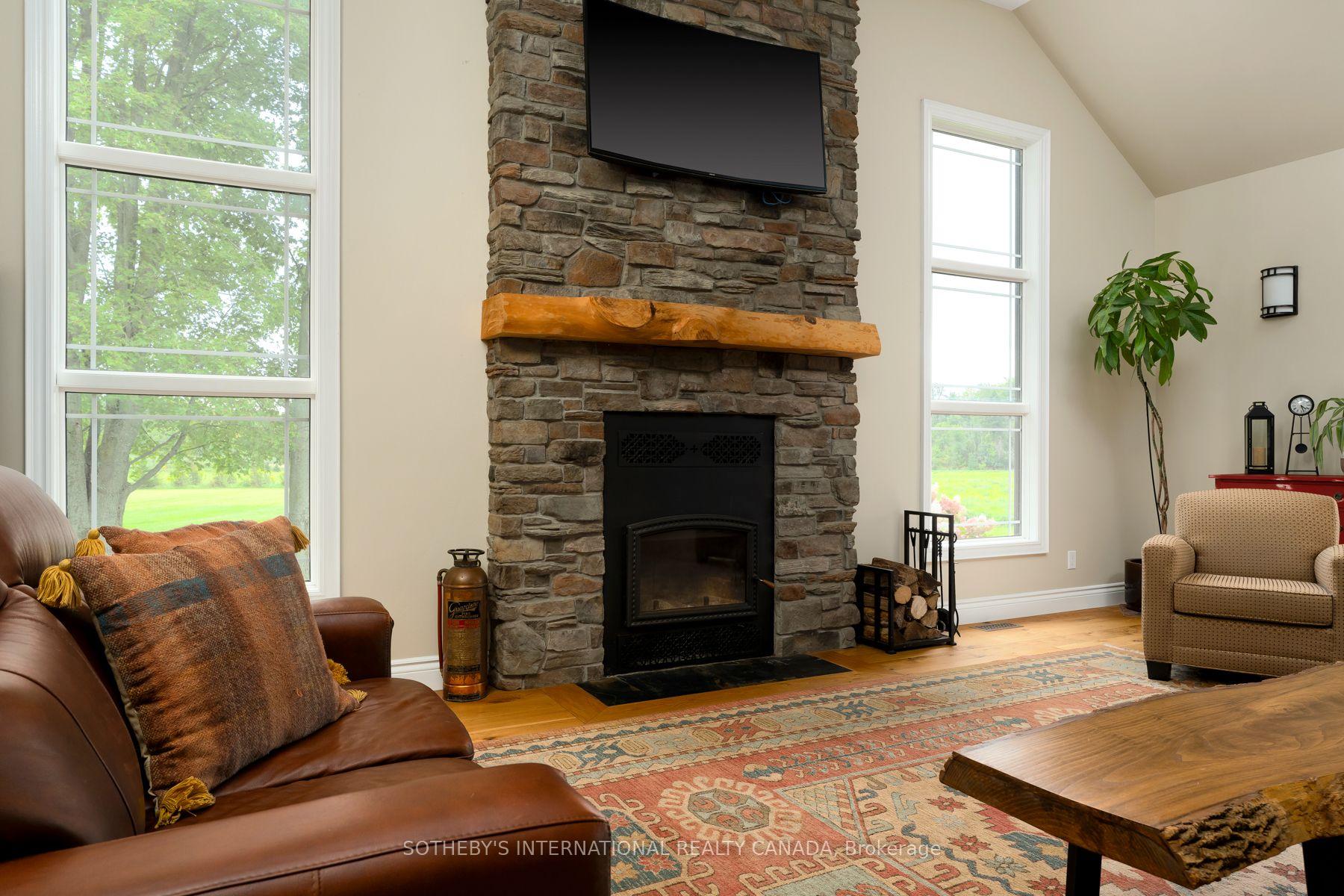 Photo 12 of 151 Concession 7 Road E, Hamilton, Rural Flamborough — HOMEH