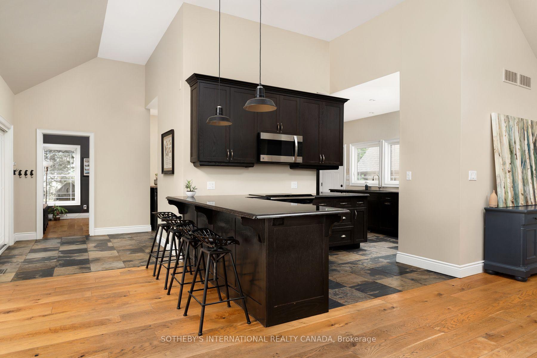 Photo 17 of 151 Concession 7 Road E, Hamilton, Rural Flamborough — HOMEH