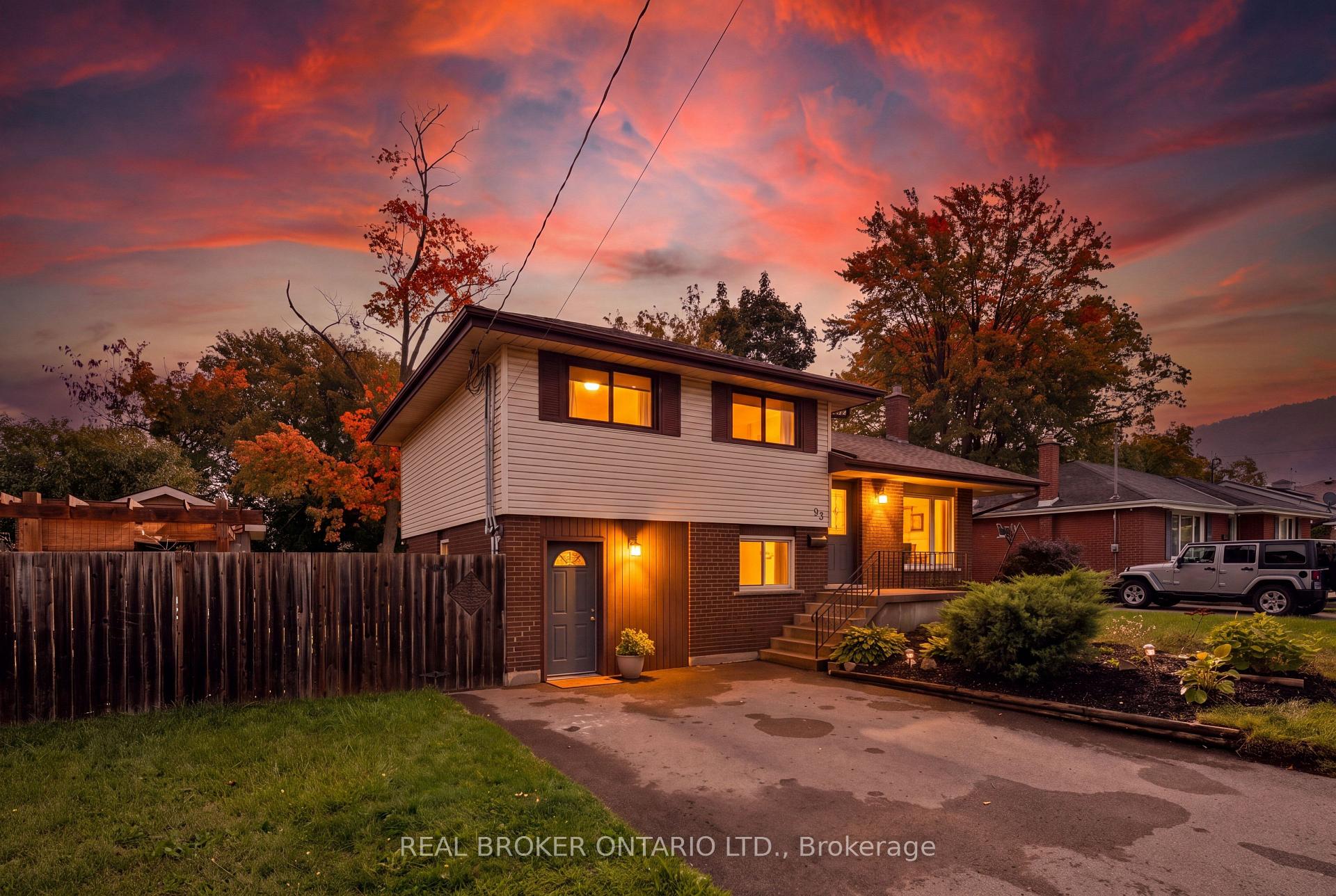 Photo 1 of 33 Patterson Avenue, Brantford, Echo Place — HOMEH