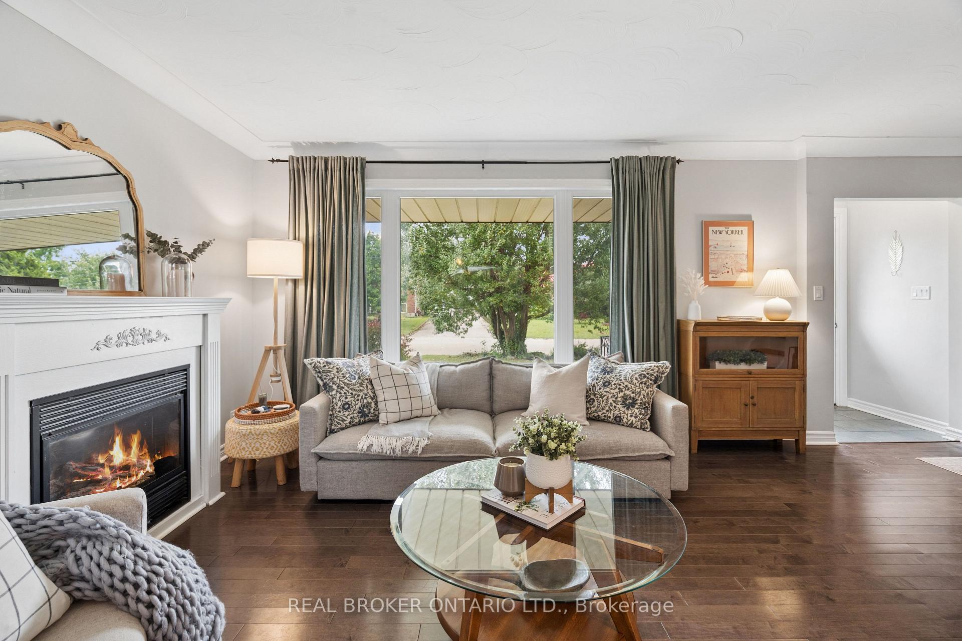 Photo 8 of 33 Patterson Avenue, Brantford, Echo Place — HOMEH
