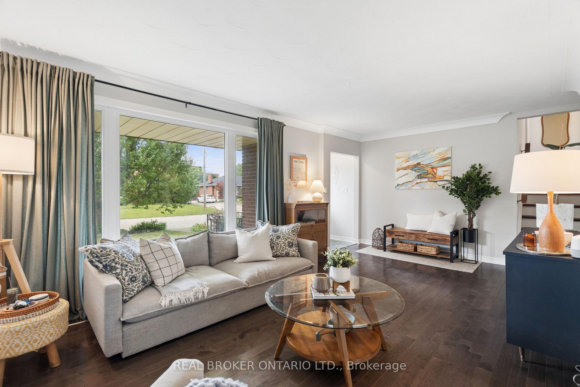 Photo 9 of 33 Patterson Avenue, Brantford, Echo Place — HOMEH