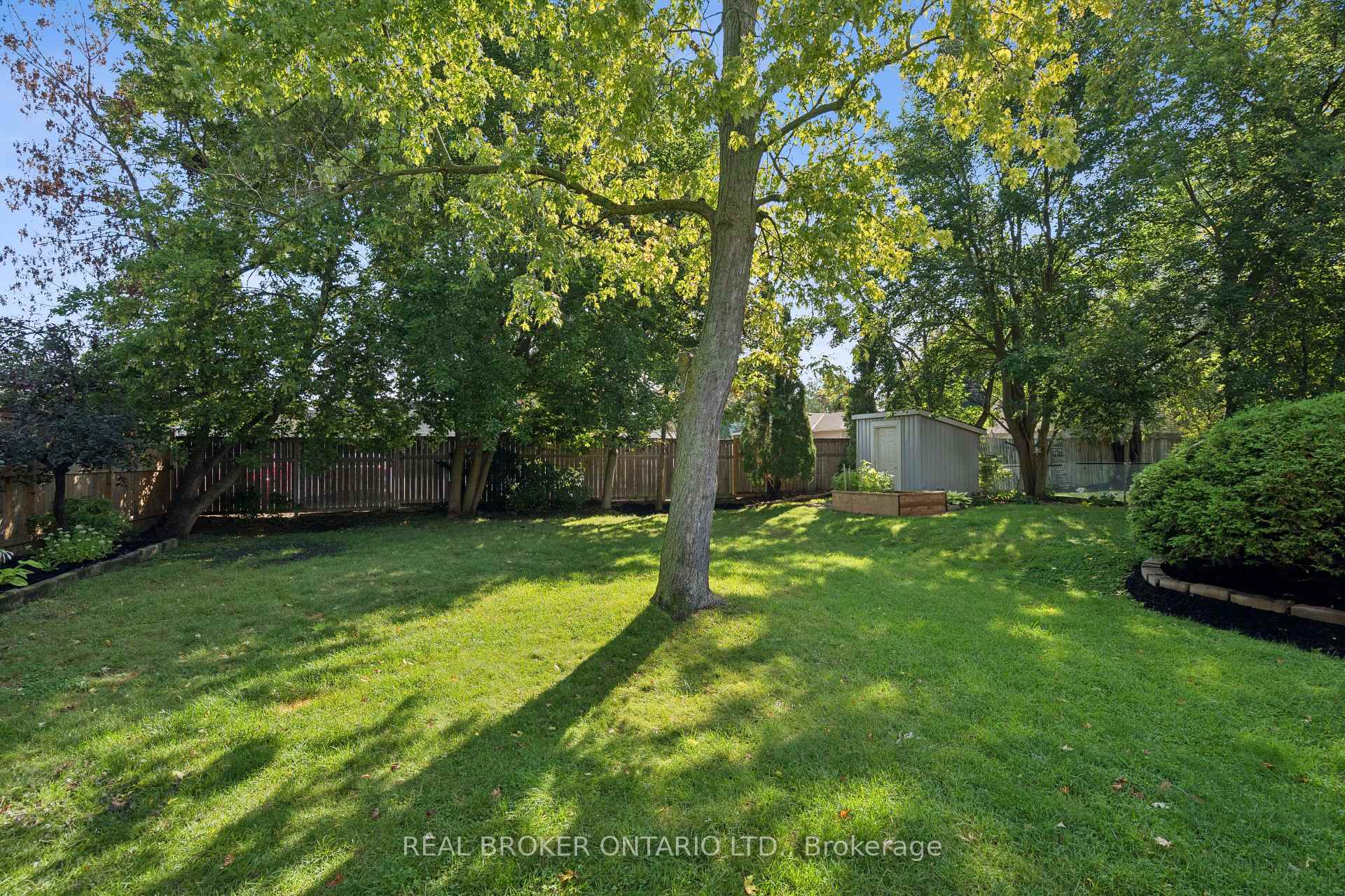 Photo 41 of 33 Patterson Avenue, Brantford, Echo Place — HOMEH