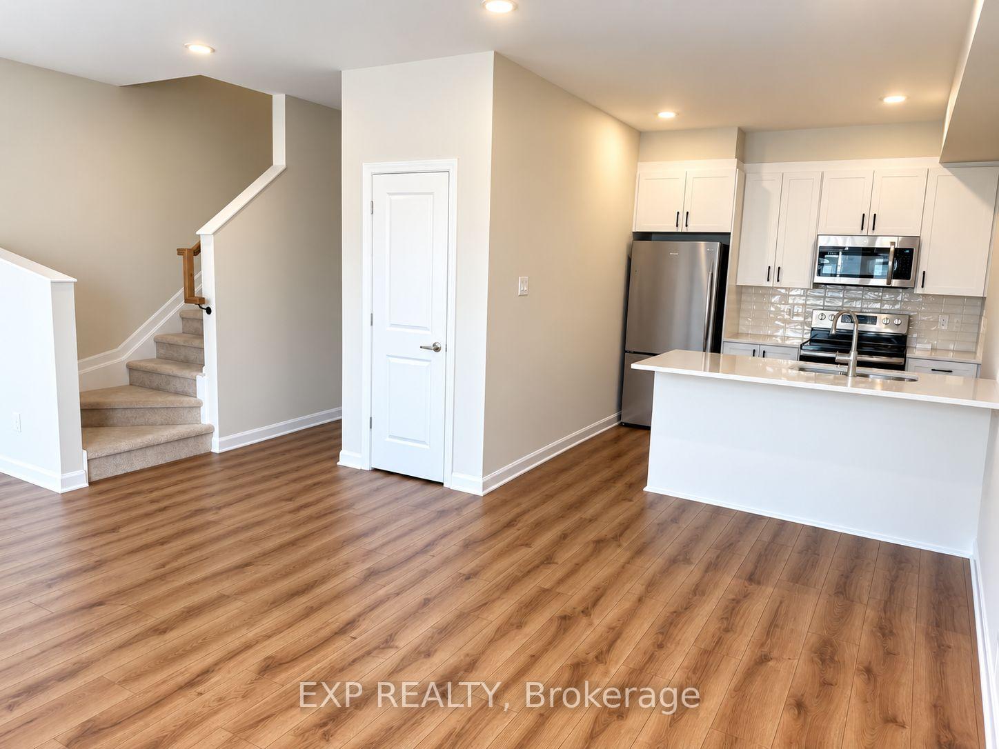 Photo 6 of 202 Visionary Lane N, Ottawa, Kanata - Morgan's Grant/South March — HOMEH
