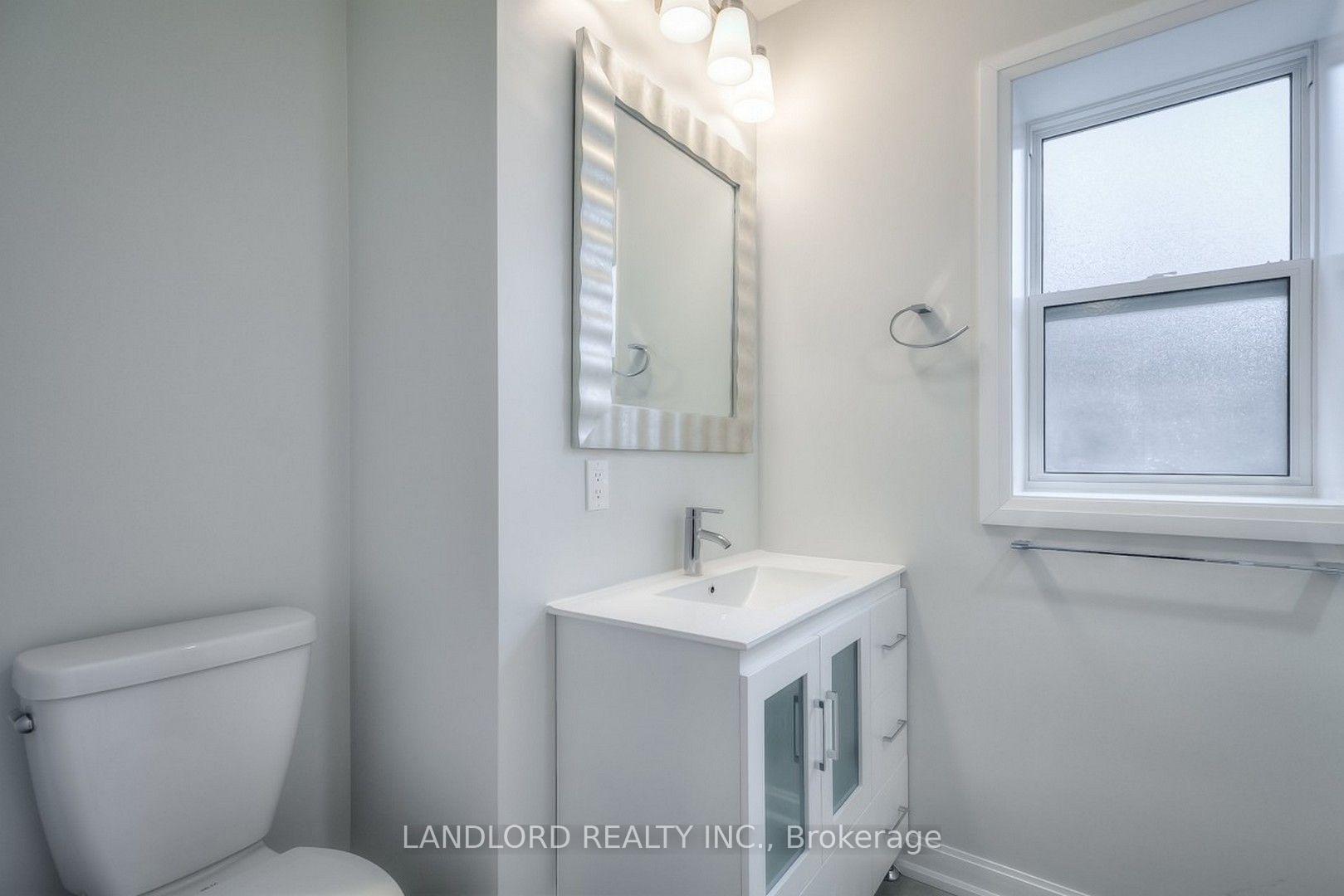 Photo 8 of 82 Parkway Avenue, Toronto, Roncesvalles — HOMEH