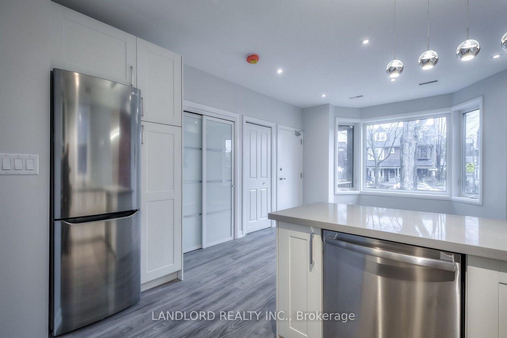 Photo 20 of 82 Parkway Avenue, Toronto, Roncesvalles — HOMEH