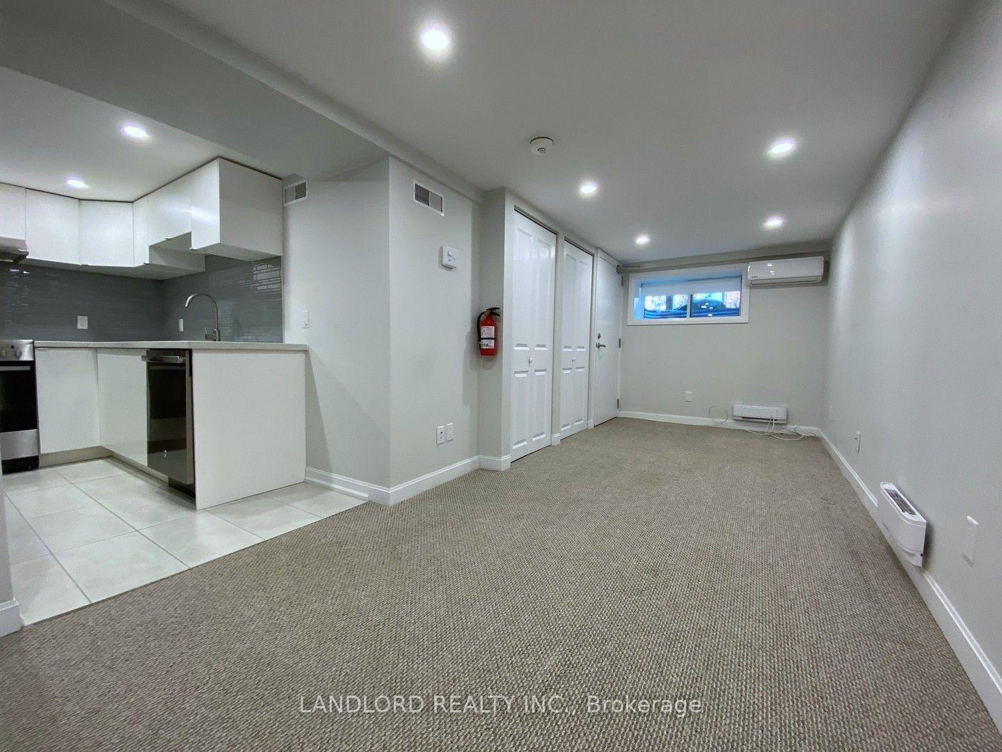 Photo 30 of 82 Parkway Avenue, Toronto, Roncesvalles — HOMEH