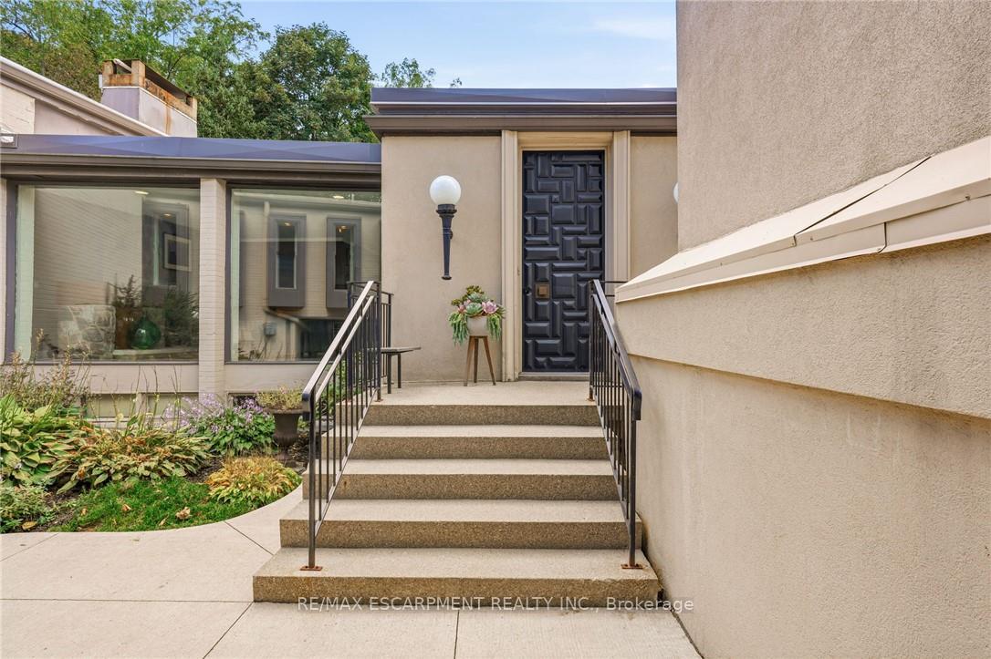 Photo 4 of 79 Amelia Street, Hamilton, Kirkendall — HOMEH