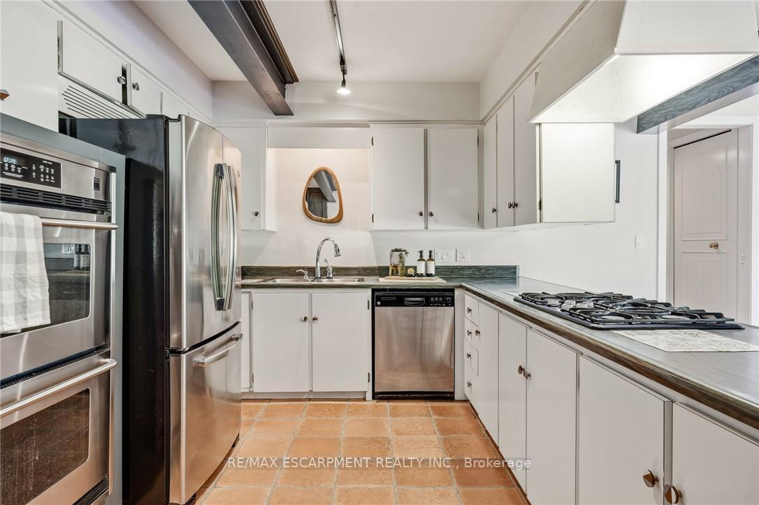 Photo 17 of 79 Amelia Street, Hamilton, Kirkendall — HOMEH