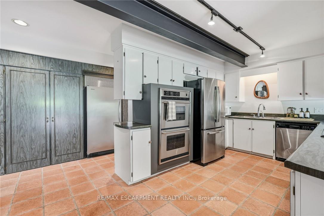 Photo 18 of 79 Amelia Street, Hamilton, Kirkendall — HOMEH