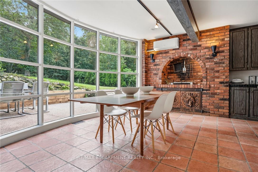 Photo 19 of 79 Amelia Street, Hamilton, Kirkendall — HOMEH