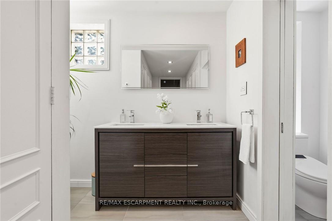 Photo 36 of 79 Amelia Street, Hamilton, Kirkendall — HOMEH