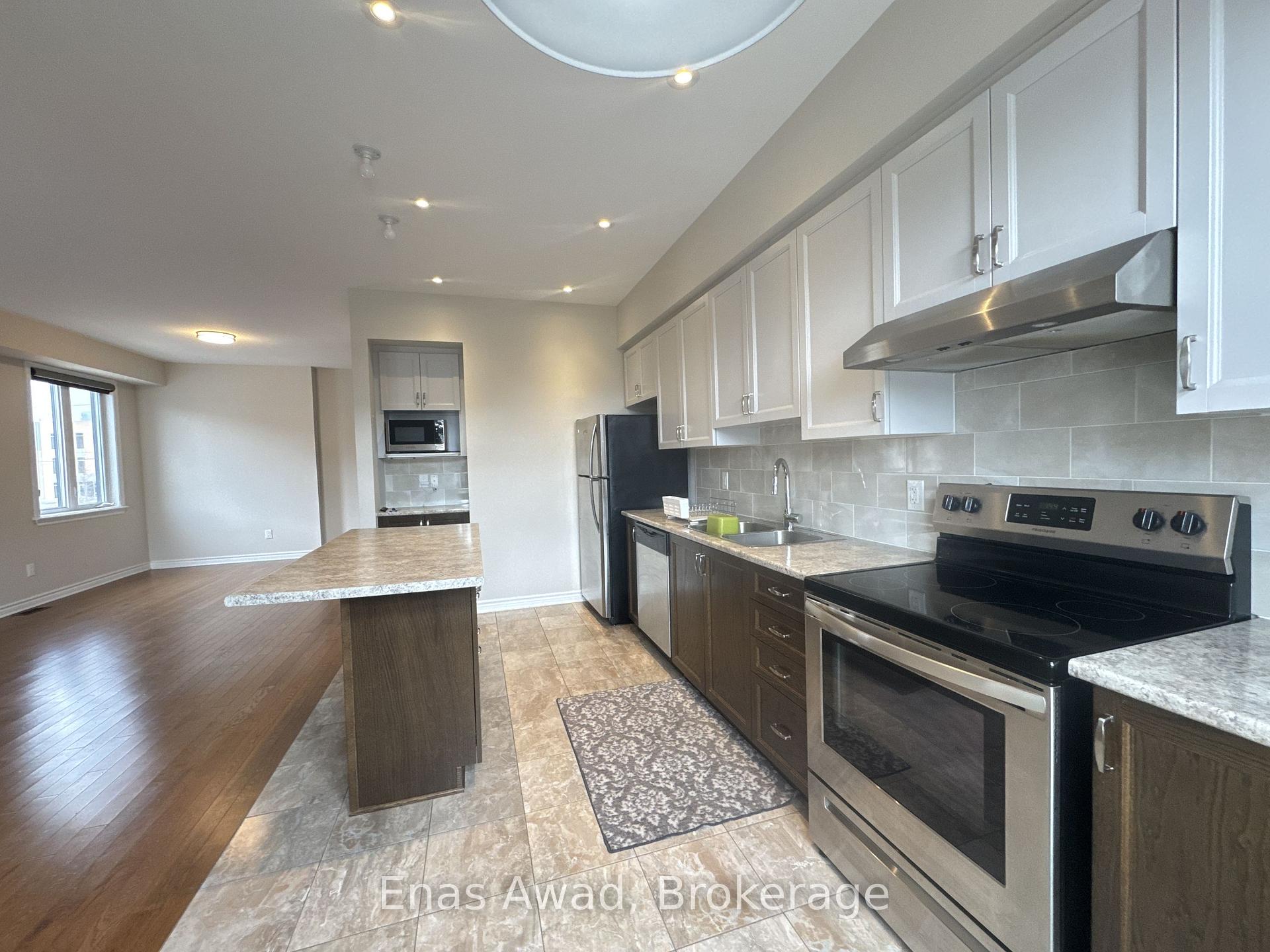 Photo 5 of 170 Gothenburg Private, Ottawa, Riverside South/Gloucester Glen — HOMEH