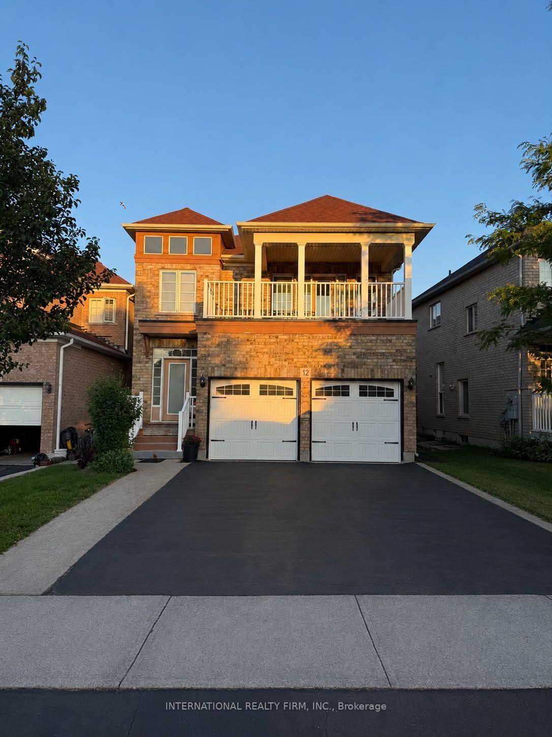 Photo of 12 Fountainview Way