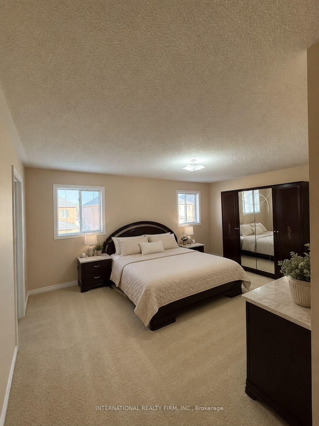 Photo 9 of 12 Fountainview Way, Brampton, Bramalea North Industrial — HOMEH