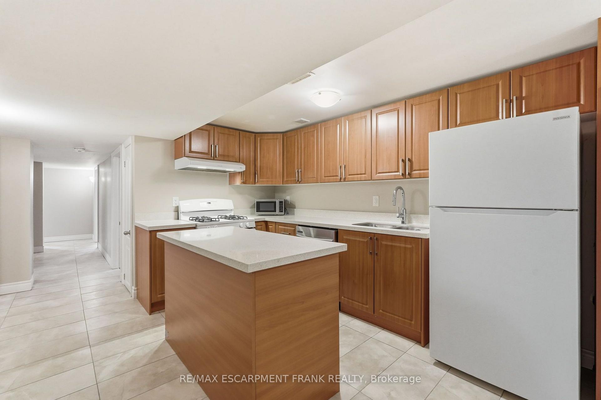 Photo 30 of 8 Emming Court, Hamilton, Buchanan — HOMEH