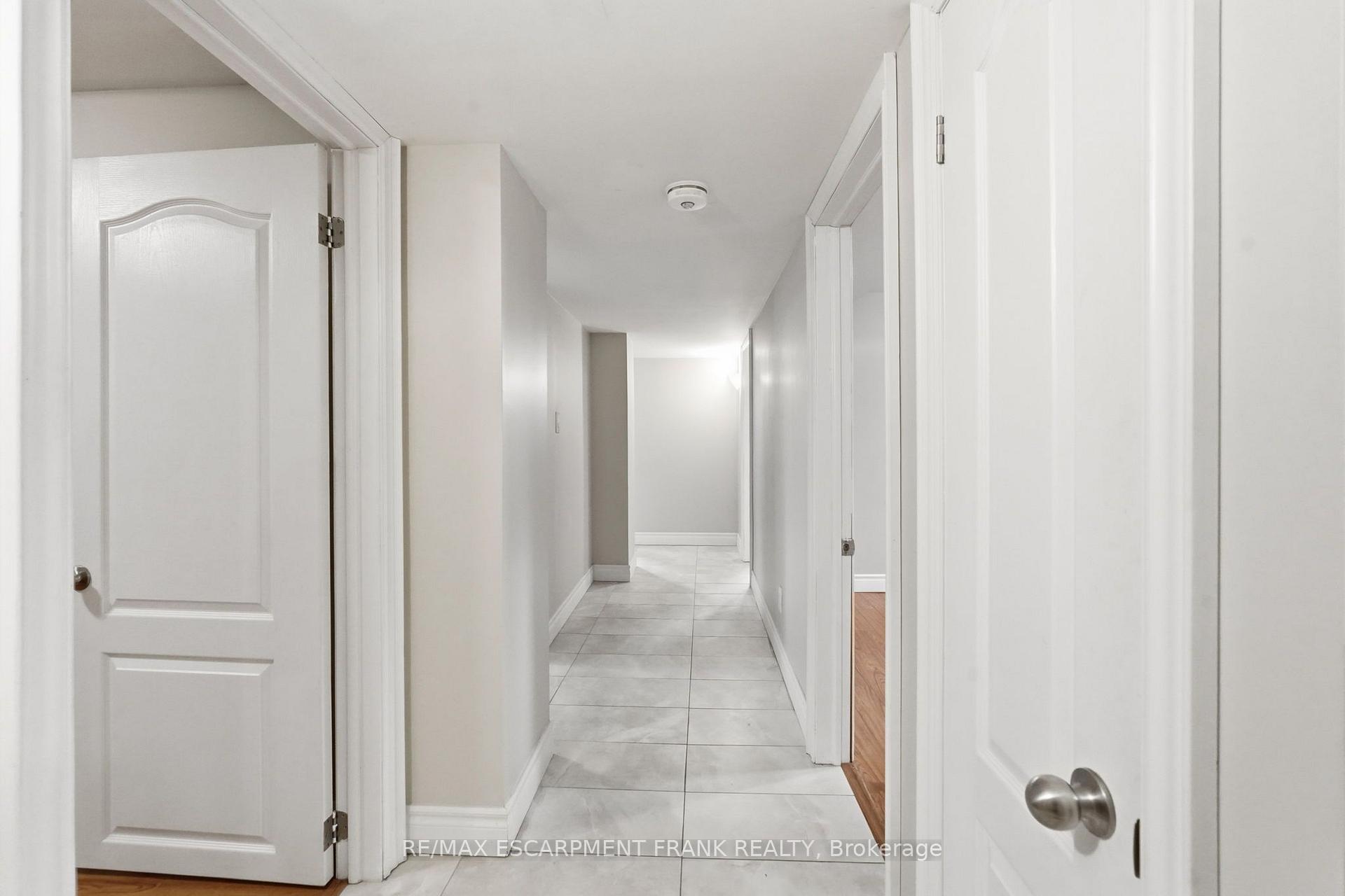 Photo 40 of 8 Emming Court, Hamilton, Buchanan — HOMEH