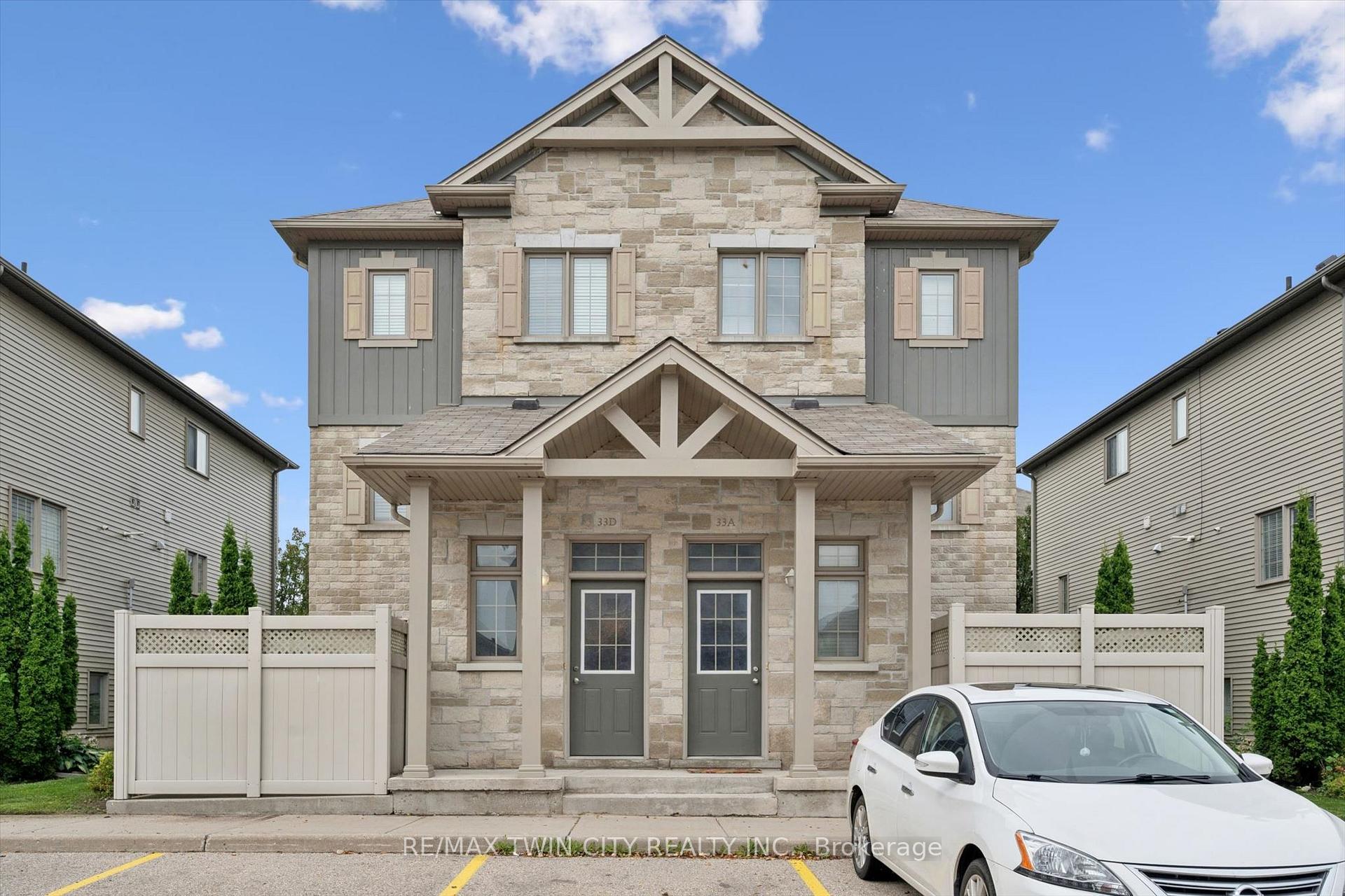 Photo 2 of Unit 33D, 931 Glasgow Street, Kitchener, Highland West — HOMEH