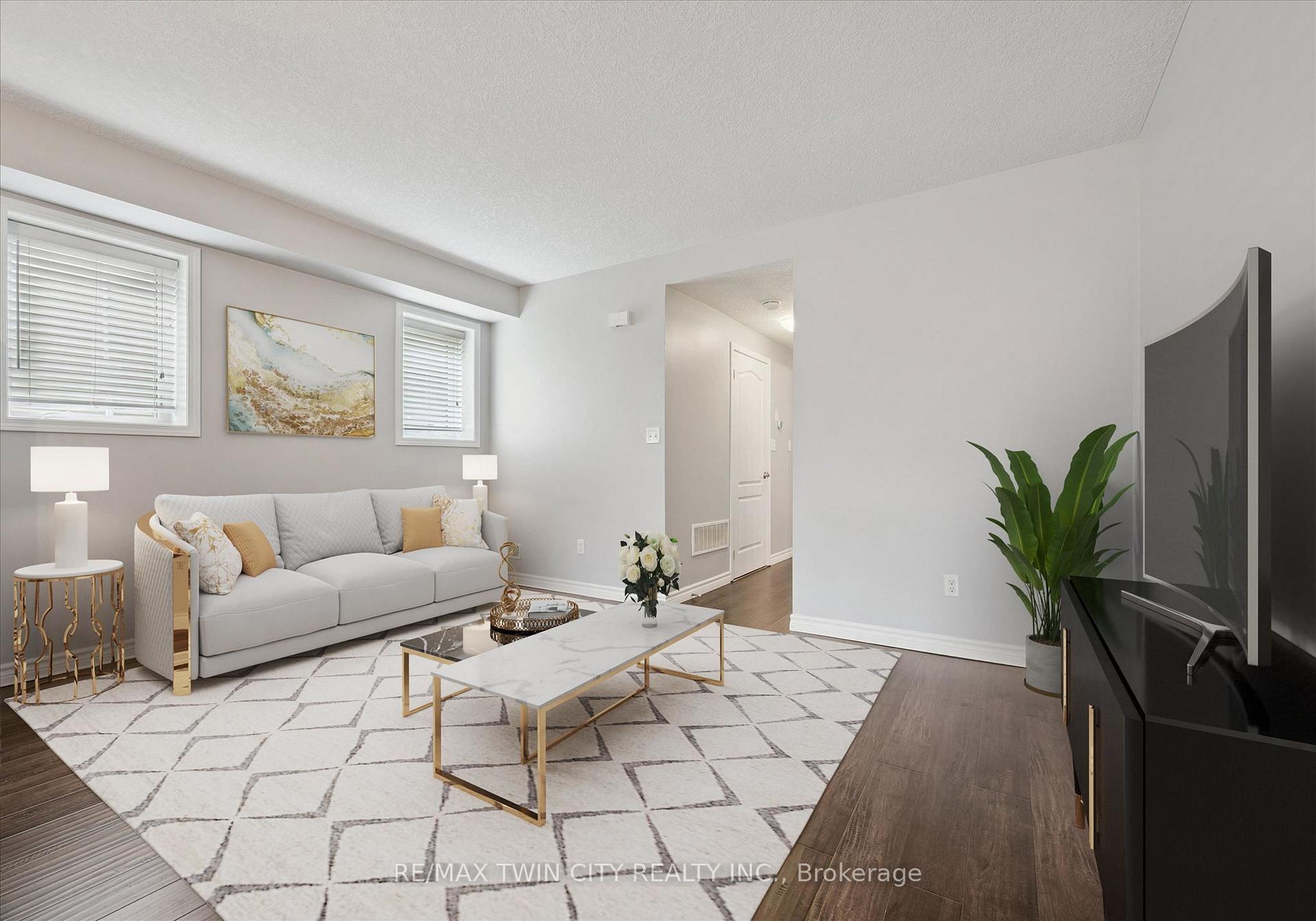 Photo 5 of Unit 33D, 931 Glasgow Street, Kitchener, Highland West — HOMEH
