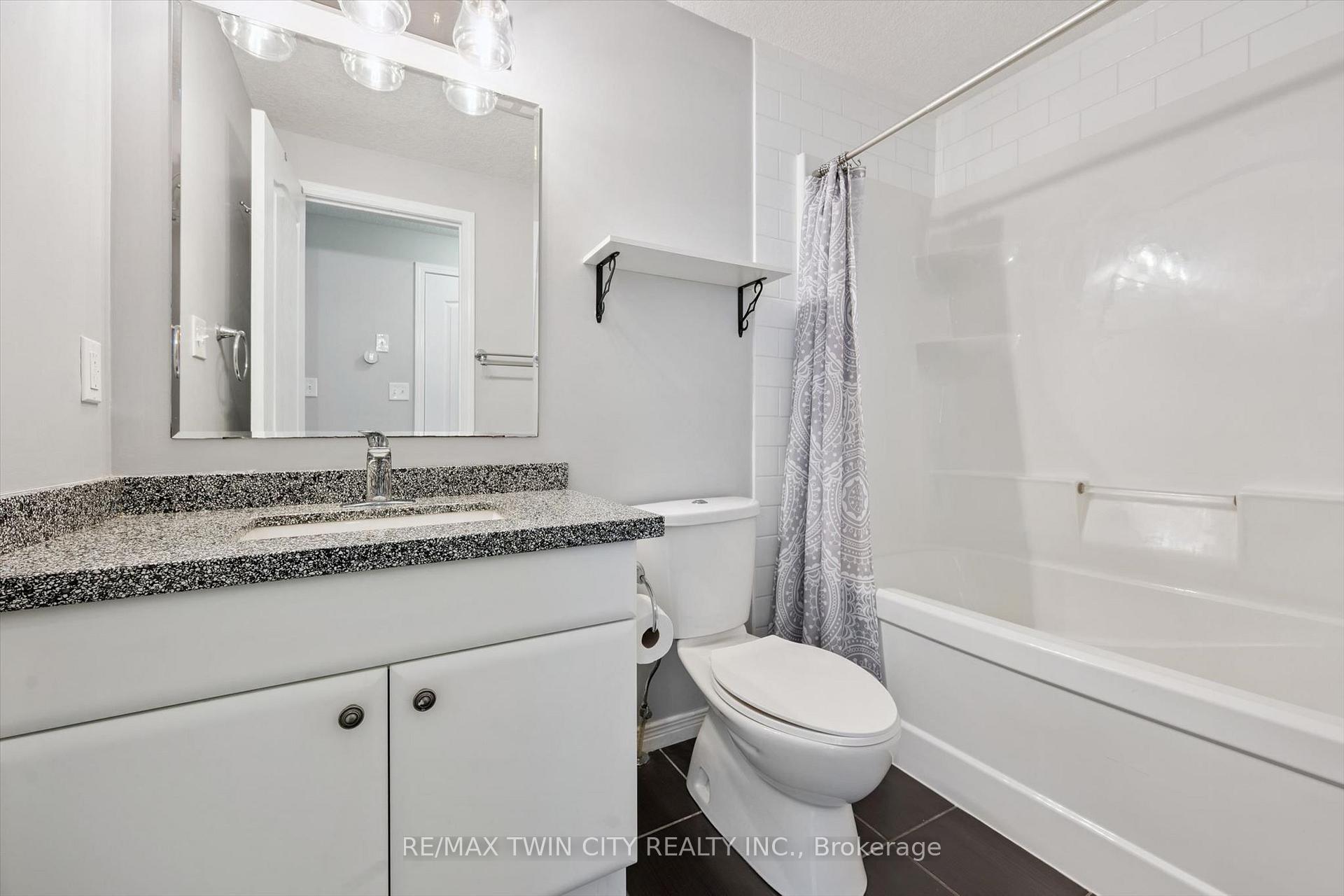 Photo 17 of Unit 33D, 931 Glasgow Street, Kitchener, Highland West — HOMEH