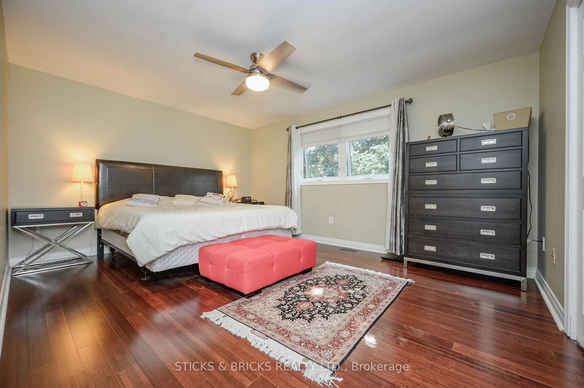 Photo 44 of 7102 Burbank Crescent, Niagara Falls, Stamford — HOMEH