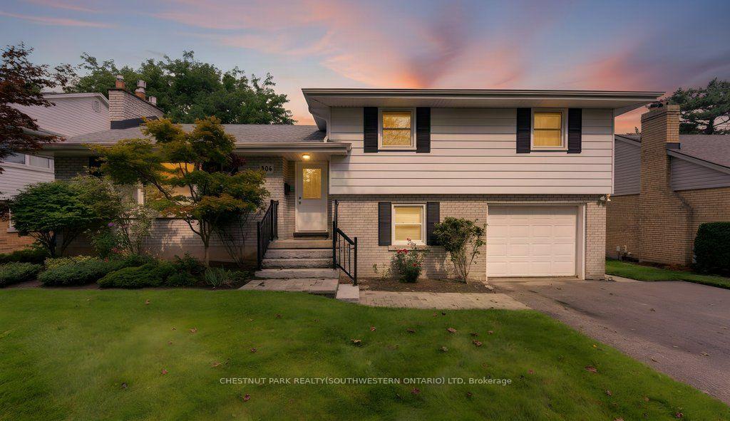Photo 3 of 204 Stanley Drive, Waterloo, Uptown West — HOMEH